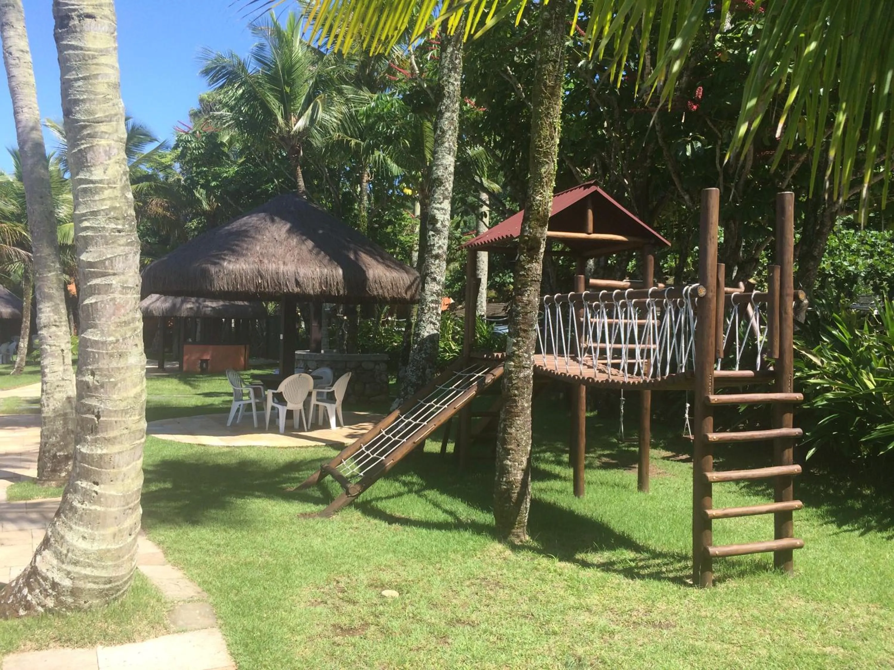 Property building in Juquehy - Condomínio de Frente para o Mar - Piscina Aquecida - Quadra de Tenis