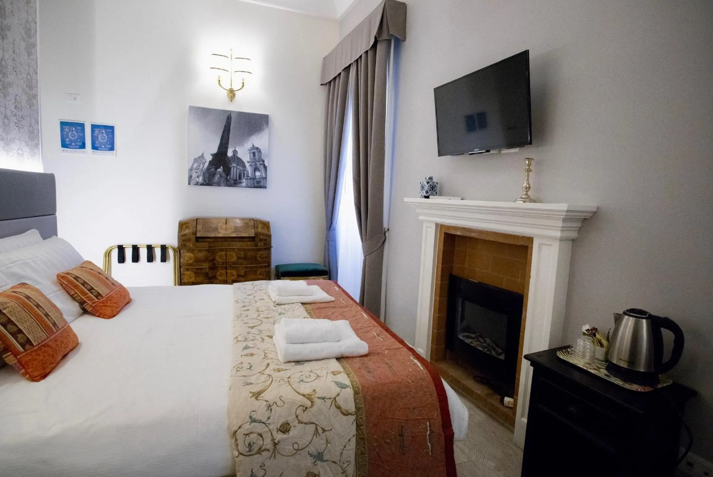 Bed in Navona Residenza de Charme