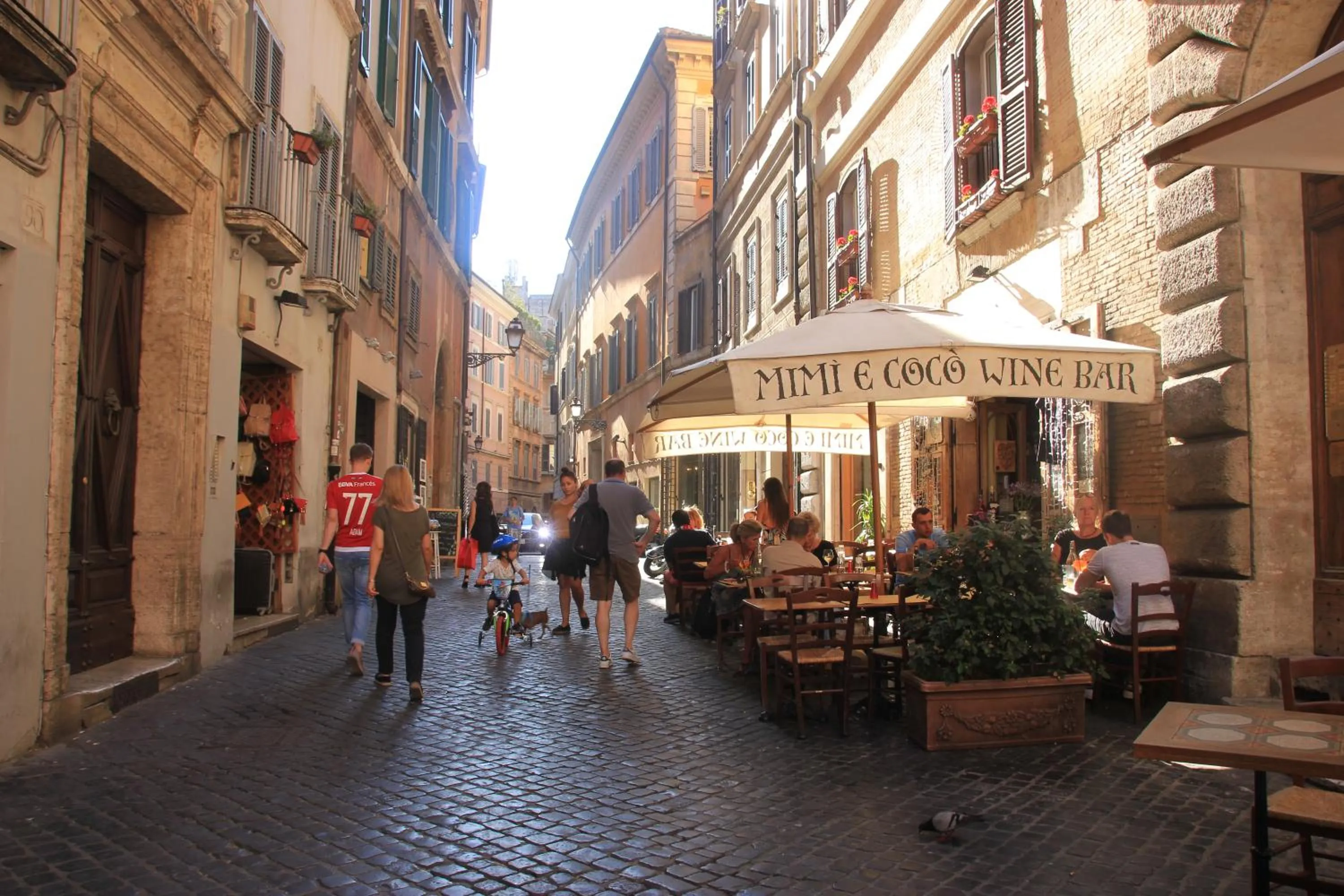 Neighbourhood in Navona Residenza de Charme