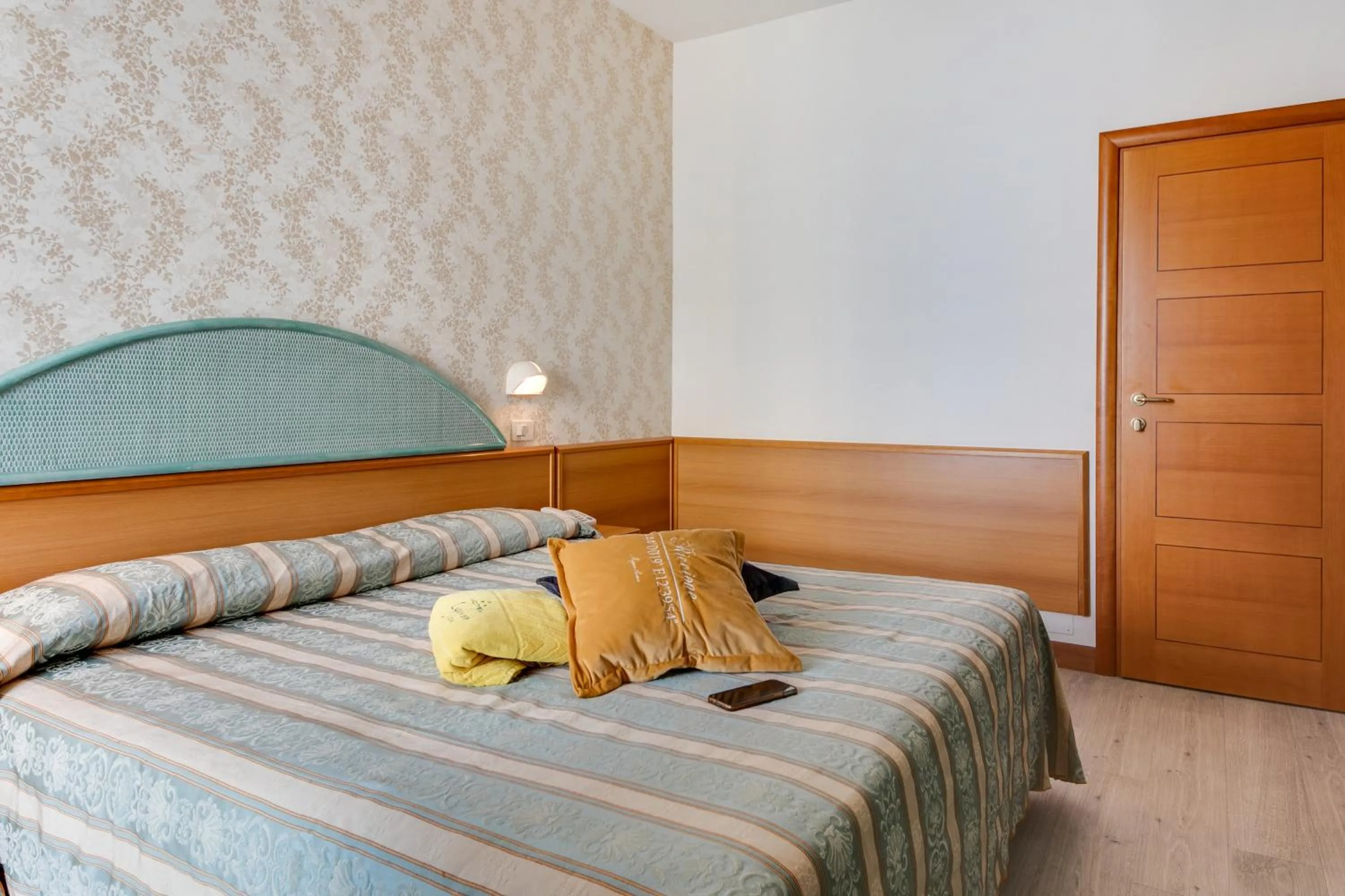 Bed in Hotel Cigno D'Oro