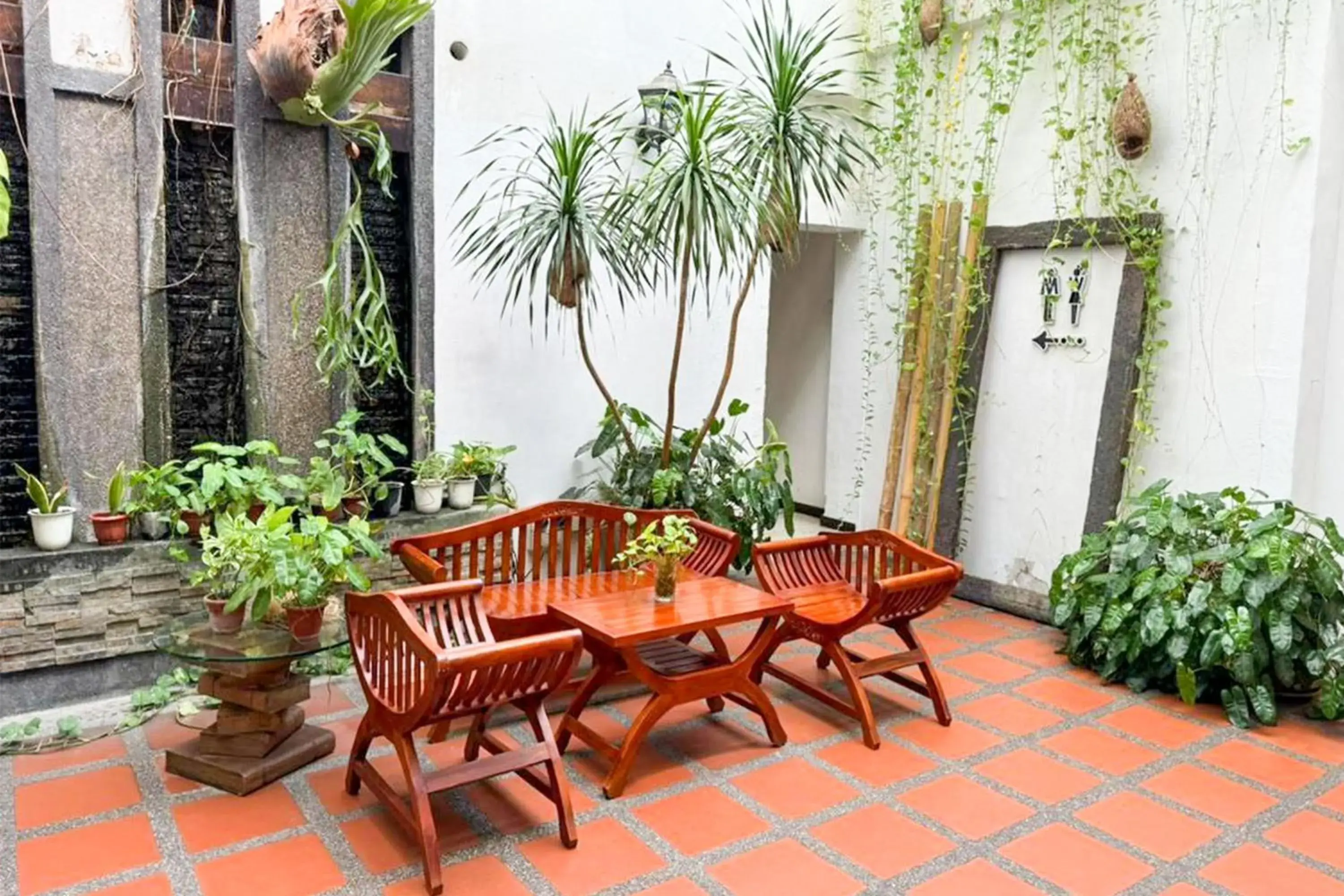 Inner courtyard view in Jonker Boutique Hotel Inner courtyard view in Jonker Boutique Hotel