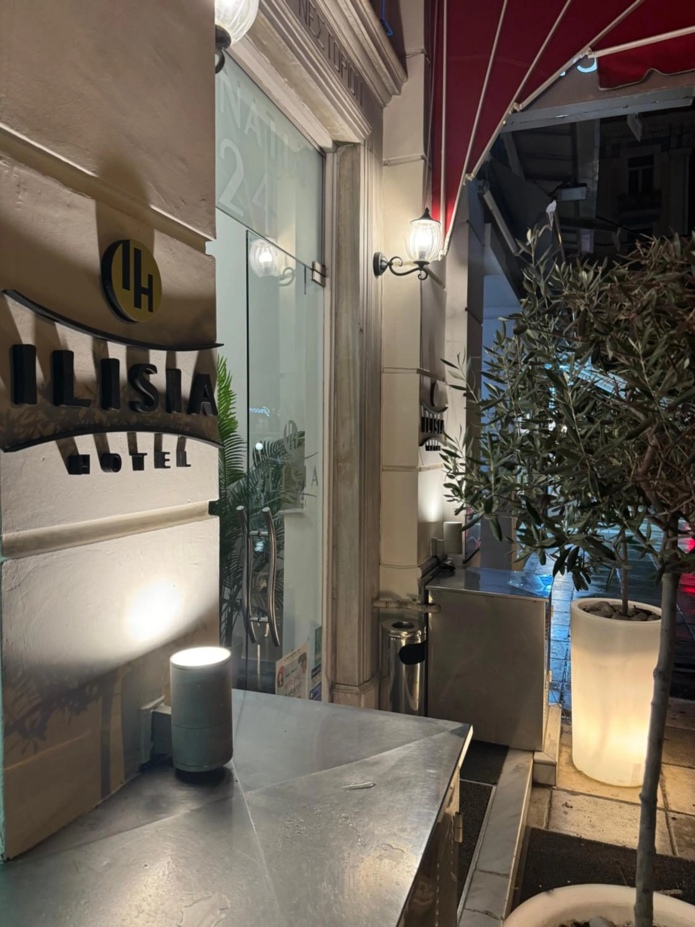 Property building in Hotel Ilisia