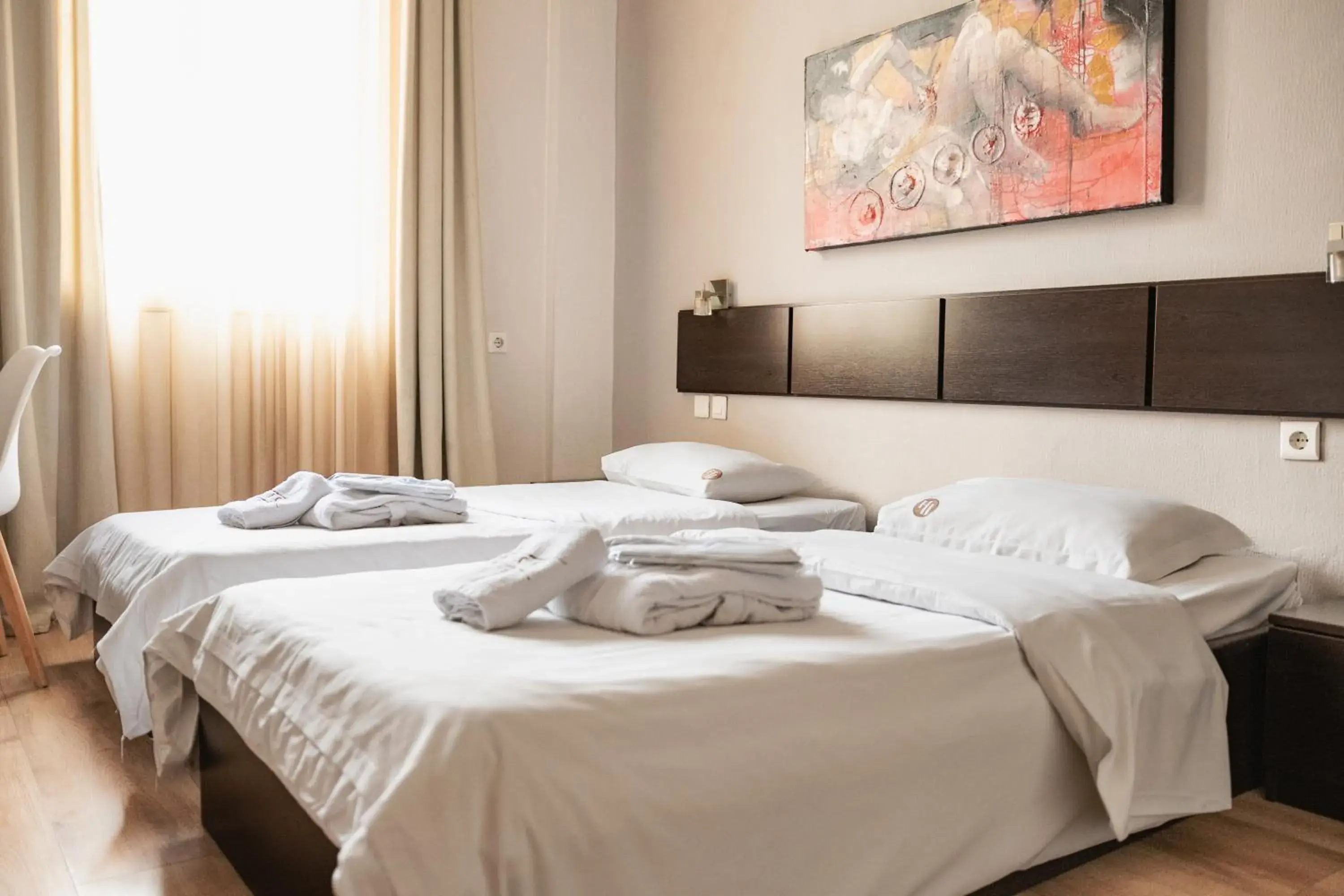 Twin Room in Hotel Ilisia Twin Room in Hotel Ilisia