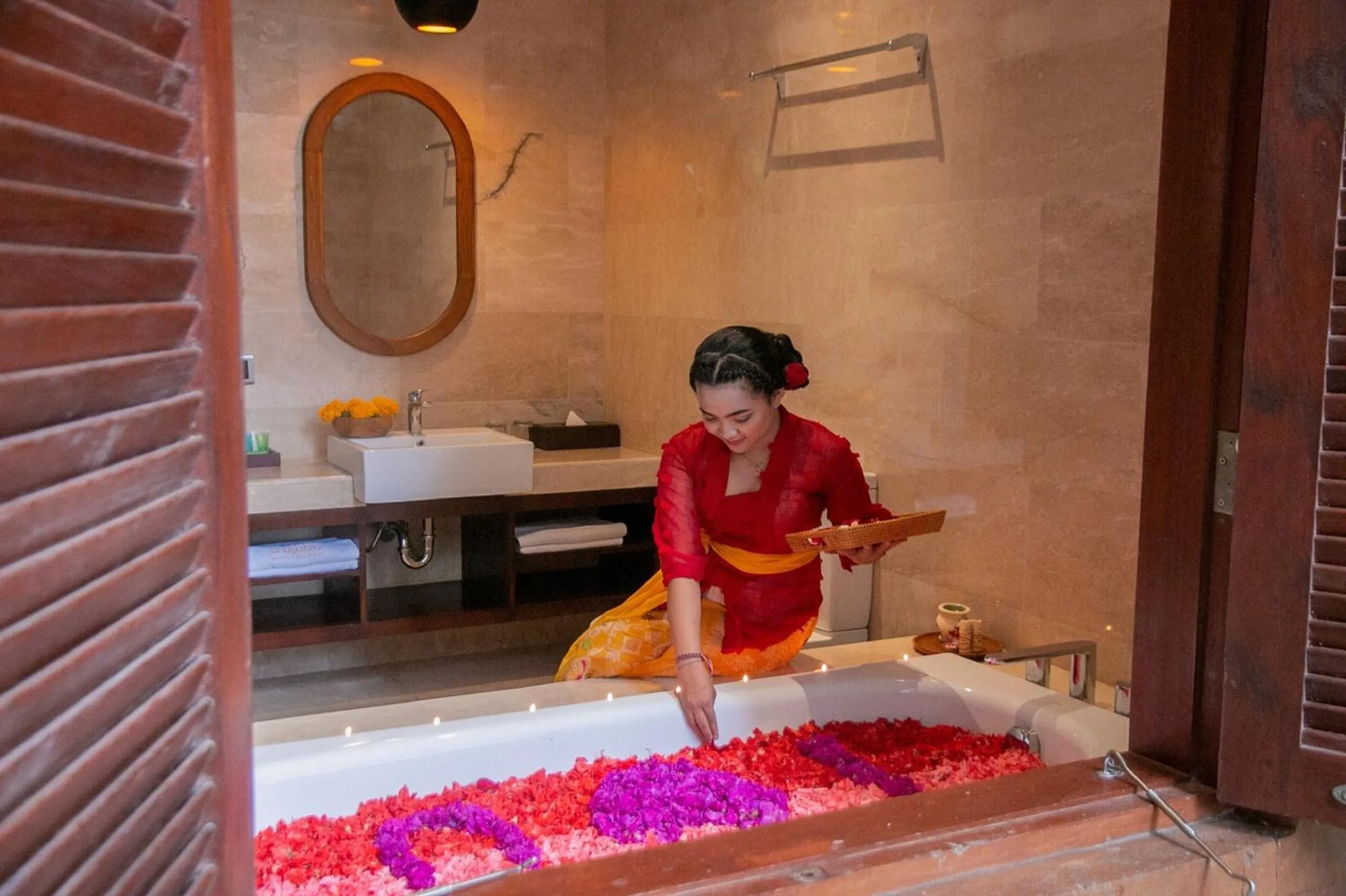Bathroom in djabu Seminyak Hotel
