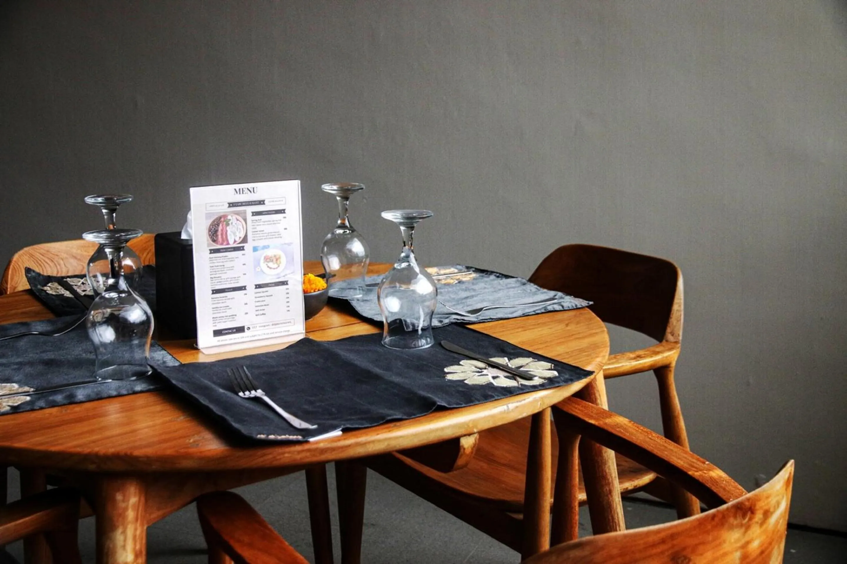 Restaurant/places to eat in djabu Seminyak Hotel