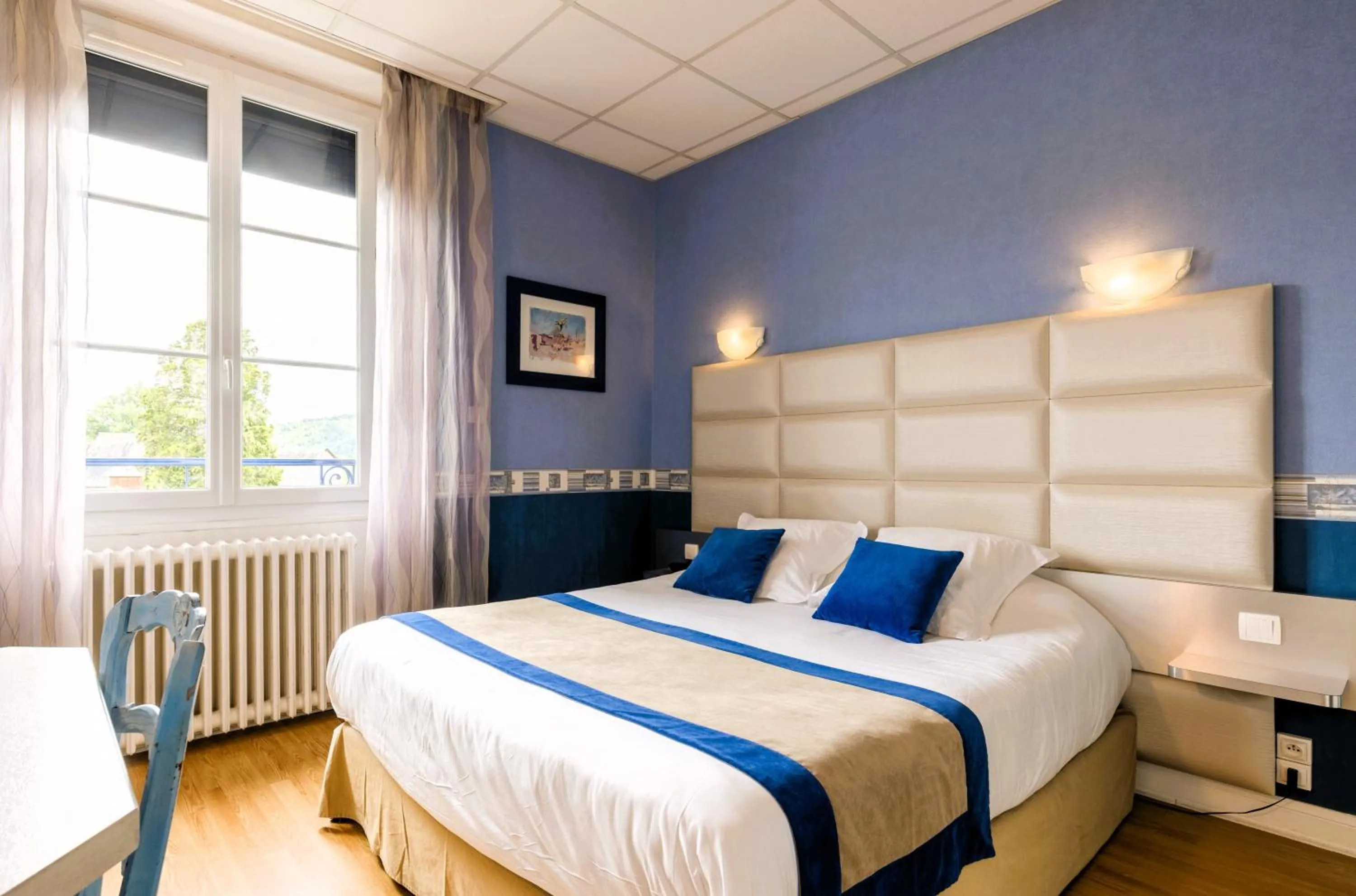 Bedroom, Bed in Le Sablier du Temps