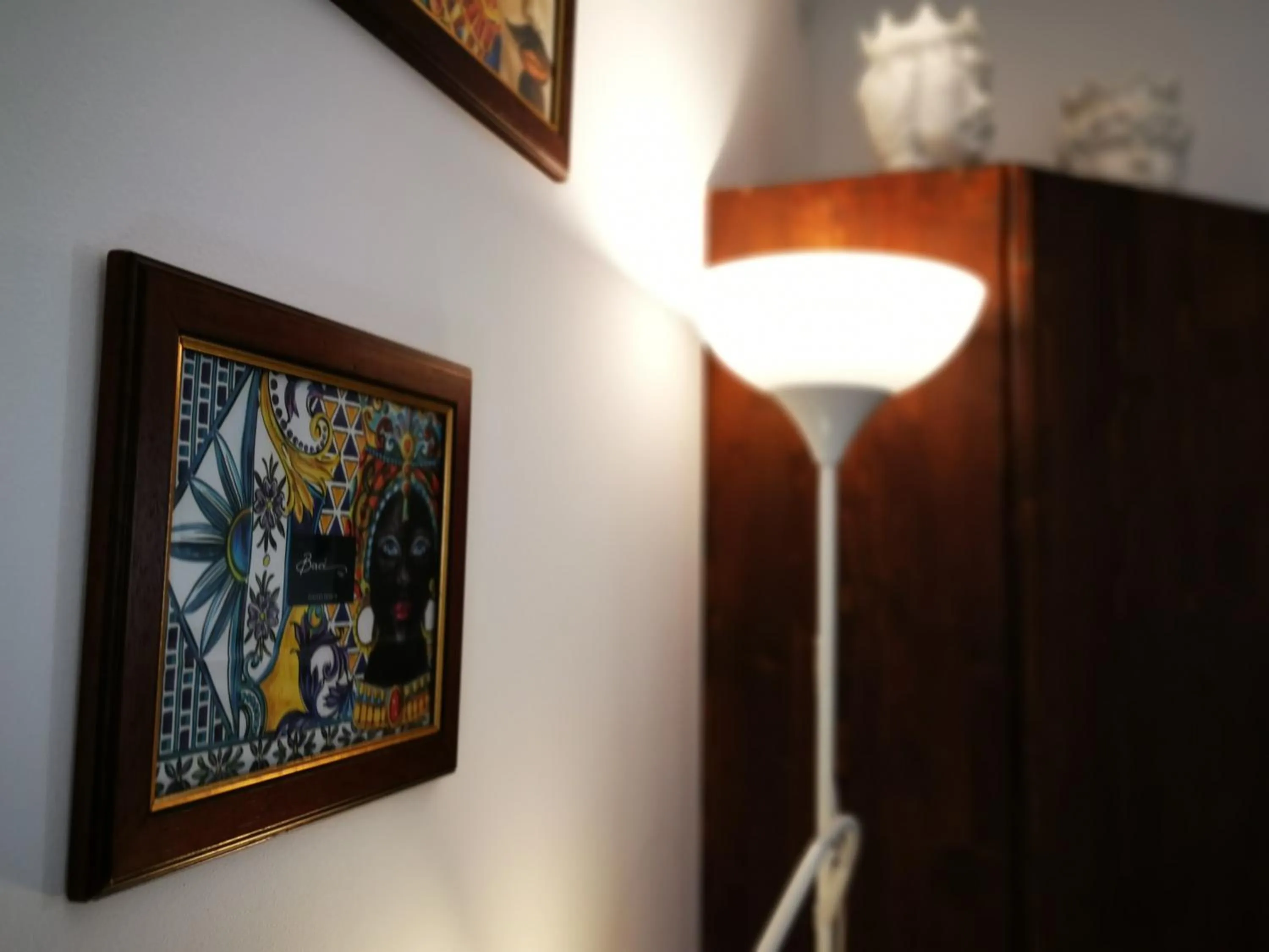 Decorative detail in Del Centro