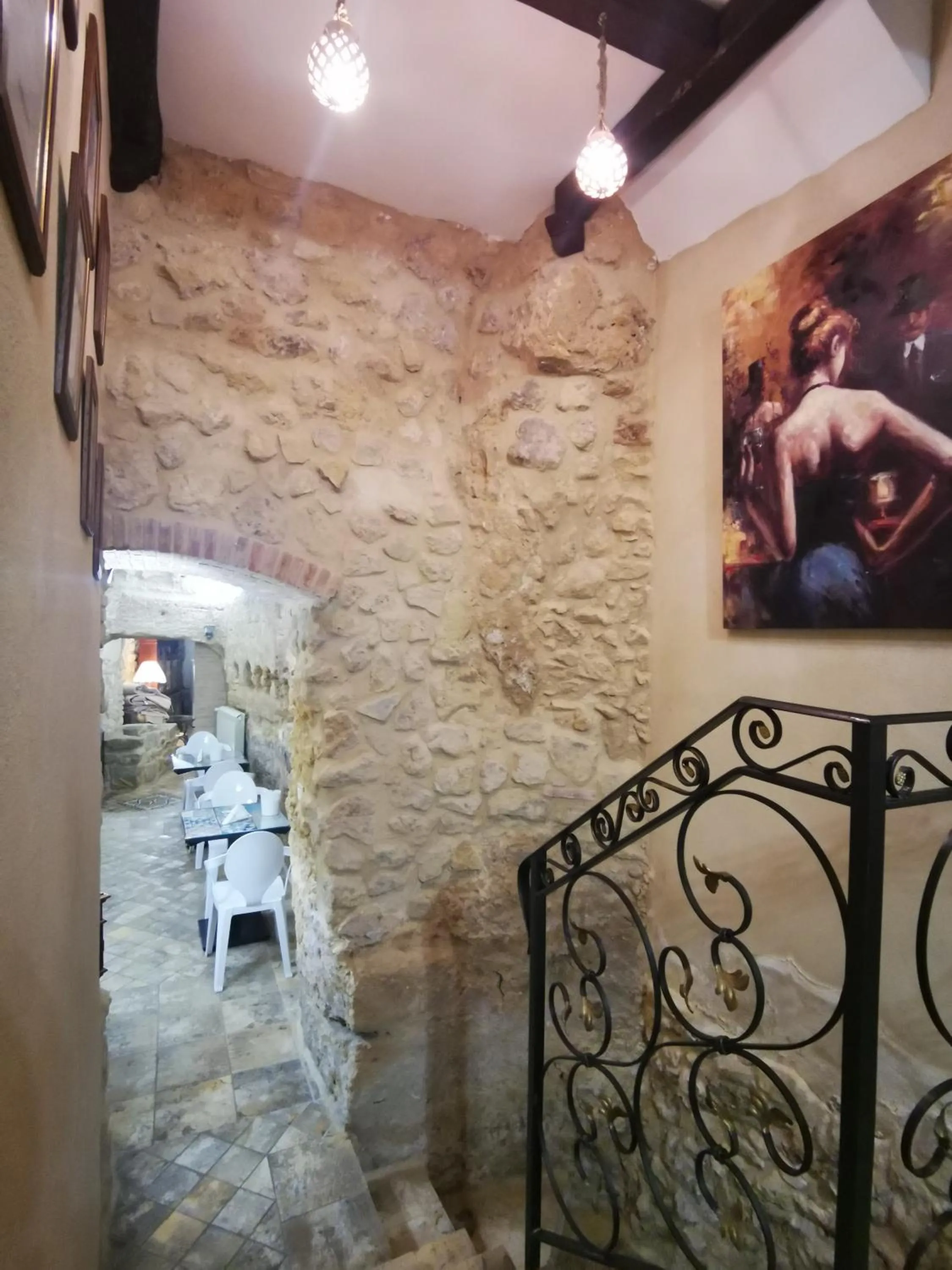 Dining area in Del Centro