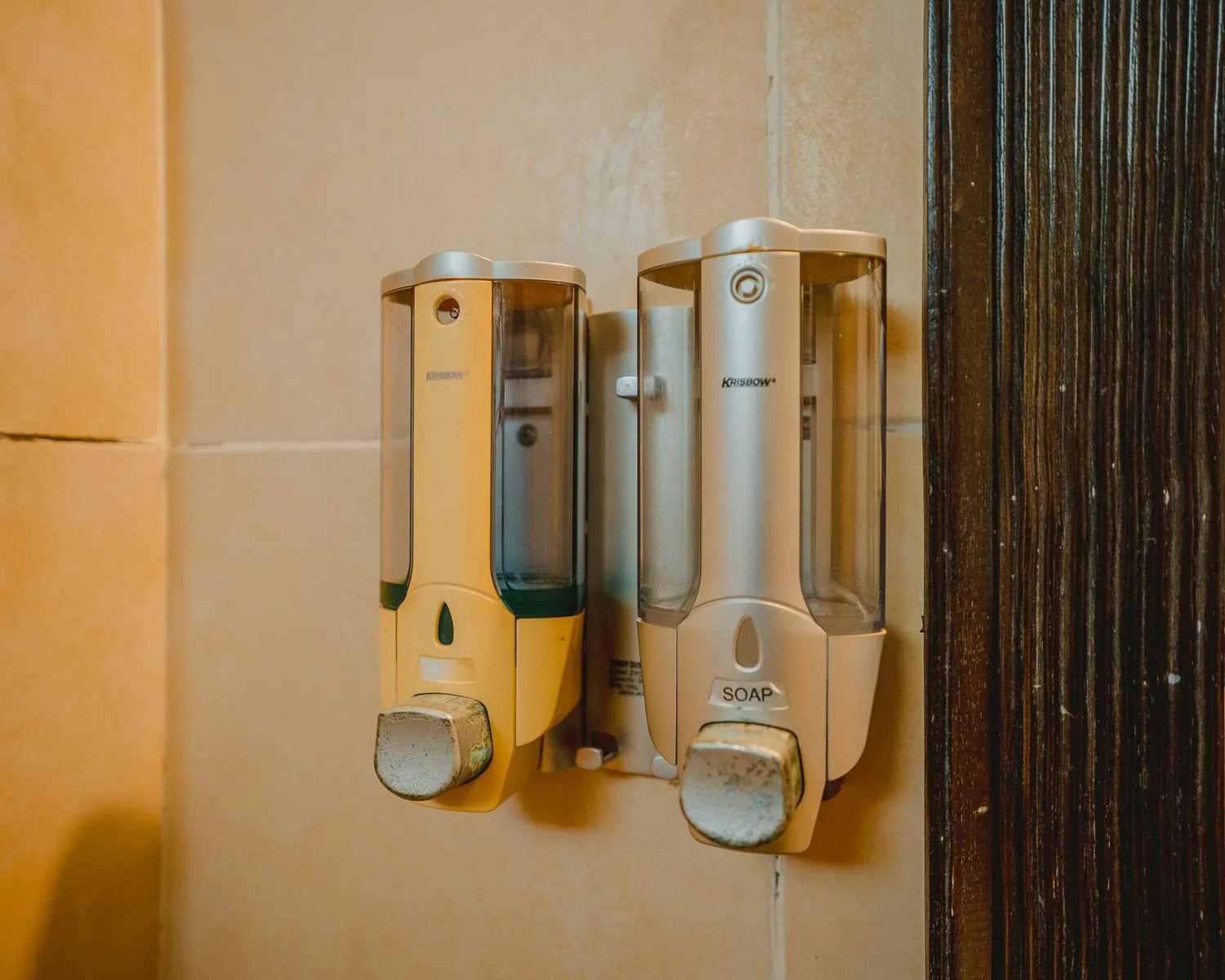 Bathroom in The Tanis Beach Resort Nusa Lembongan