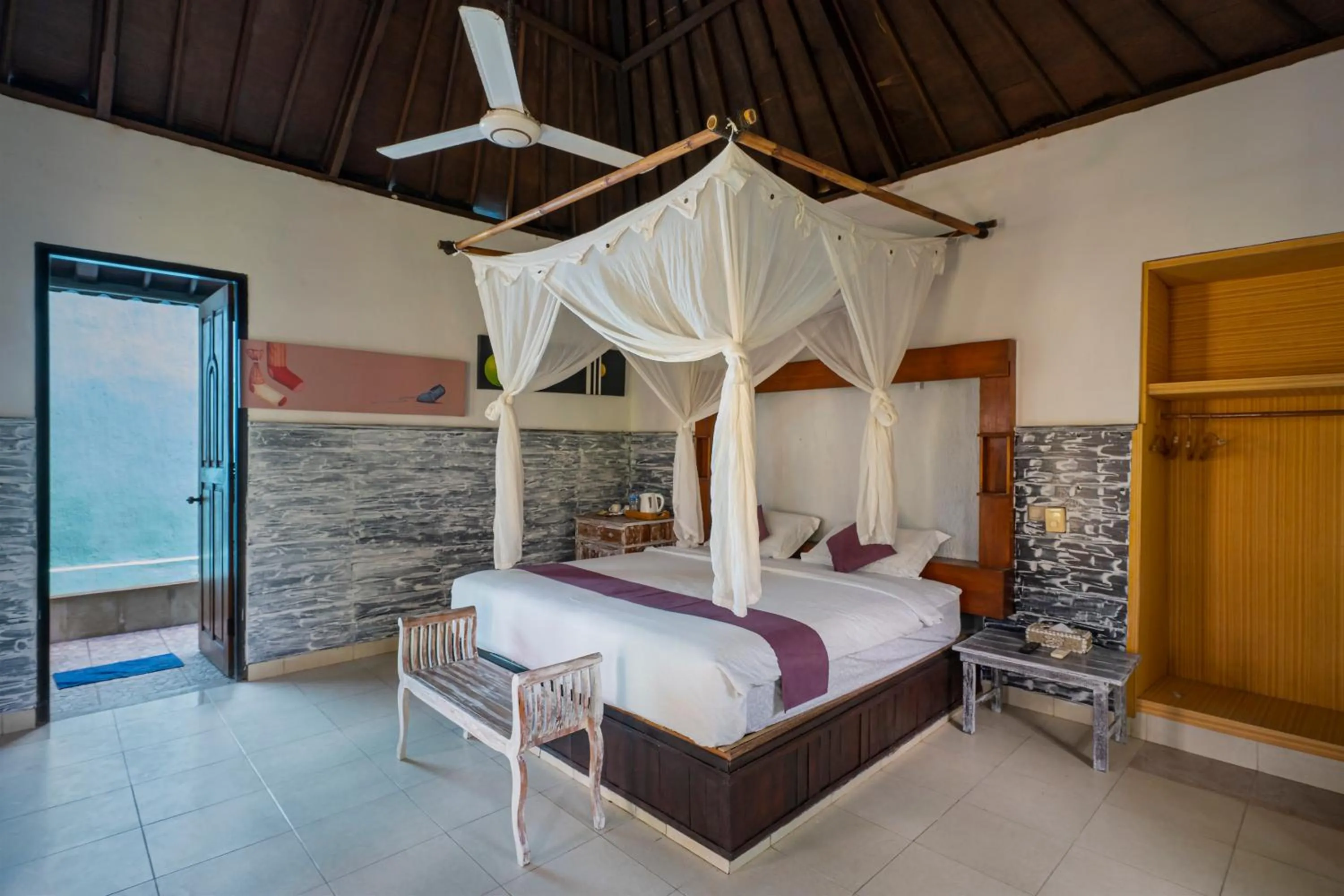 Bedroom, Bed in The Tanis Beach Resort Nusa Lembongan