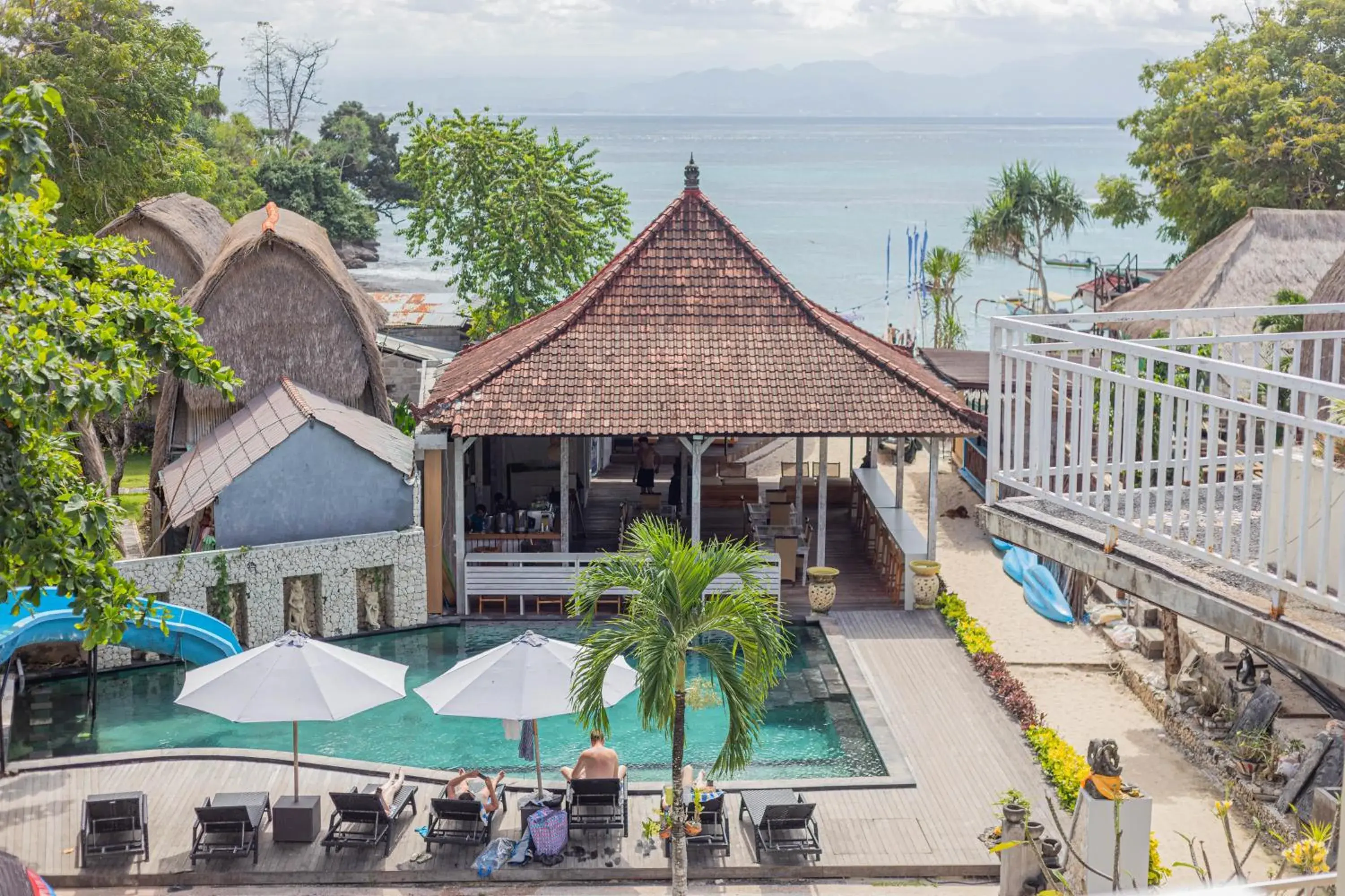 Property building in The Tanis Beach Resort Nusa Lembongan Property building in The Tanis Beach Resort Nusa Lembongan