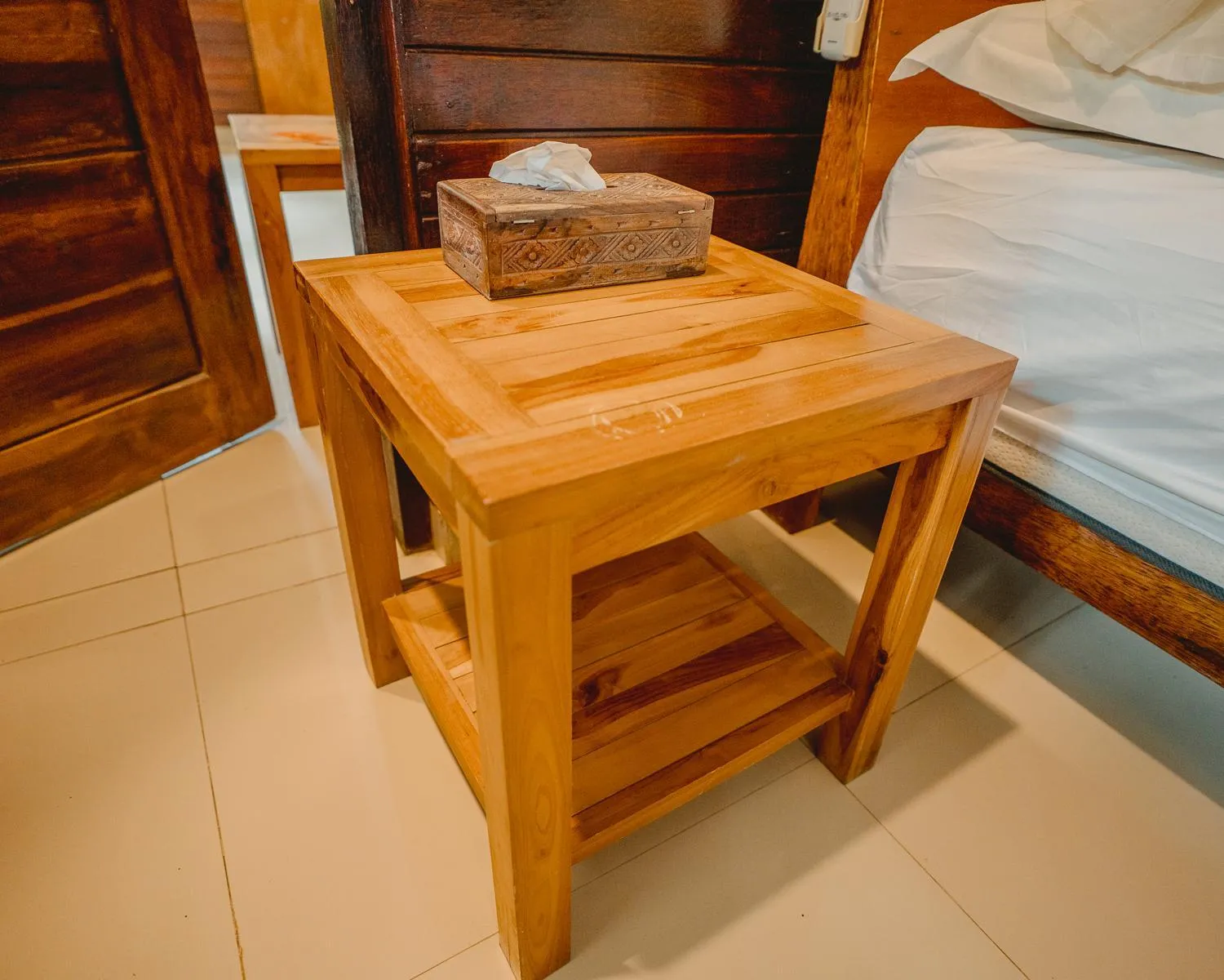 Bed in The Tanis Beach Resort Nusa Lembongan
