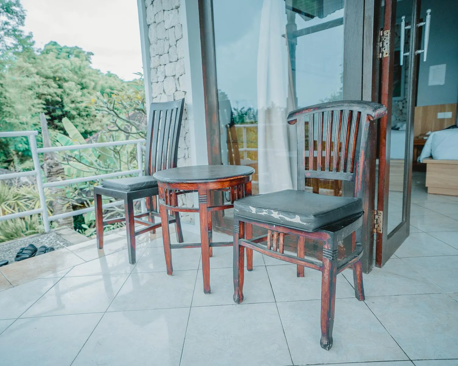 Patio in The Tanis Beach Resort Nusa Lembongan