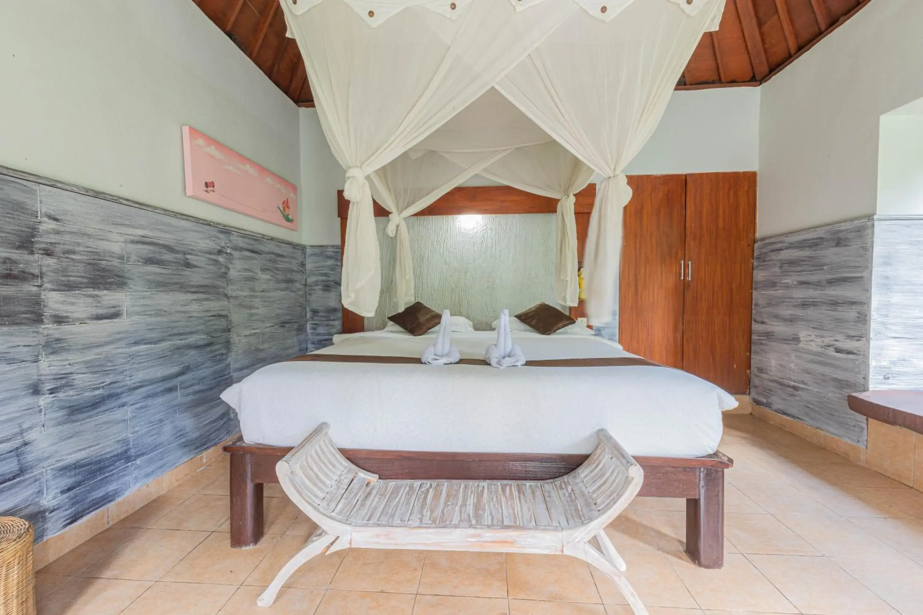 Bed in The Tanis Beach Resort Nusa Lembongan Bed in The Tanis Beach Resort Nusa Lembongan