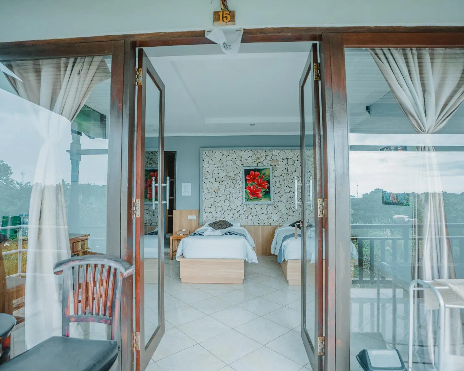 Bed in The Tanis Beach Resort Nusa Lembongan