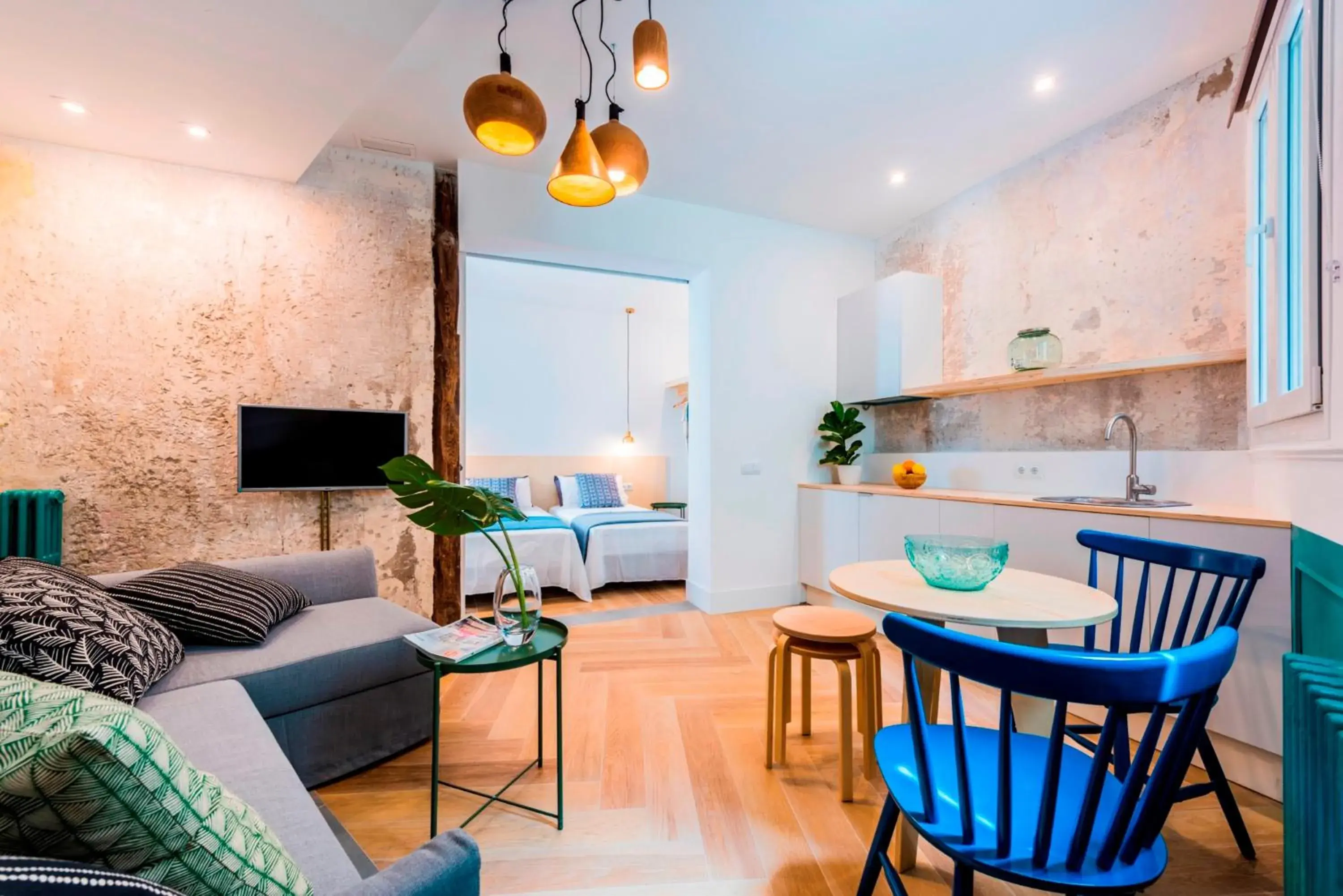 Living room in Be Mate Gran Vía Suites Living room in Be Mate Gran Vía Suites