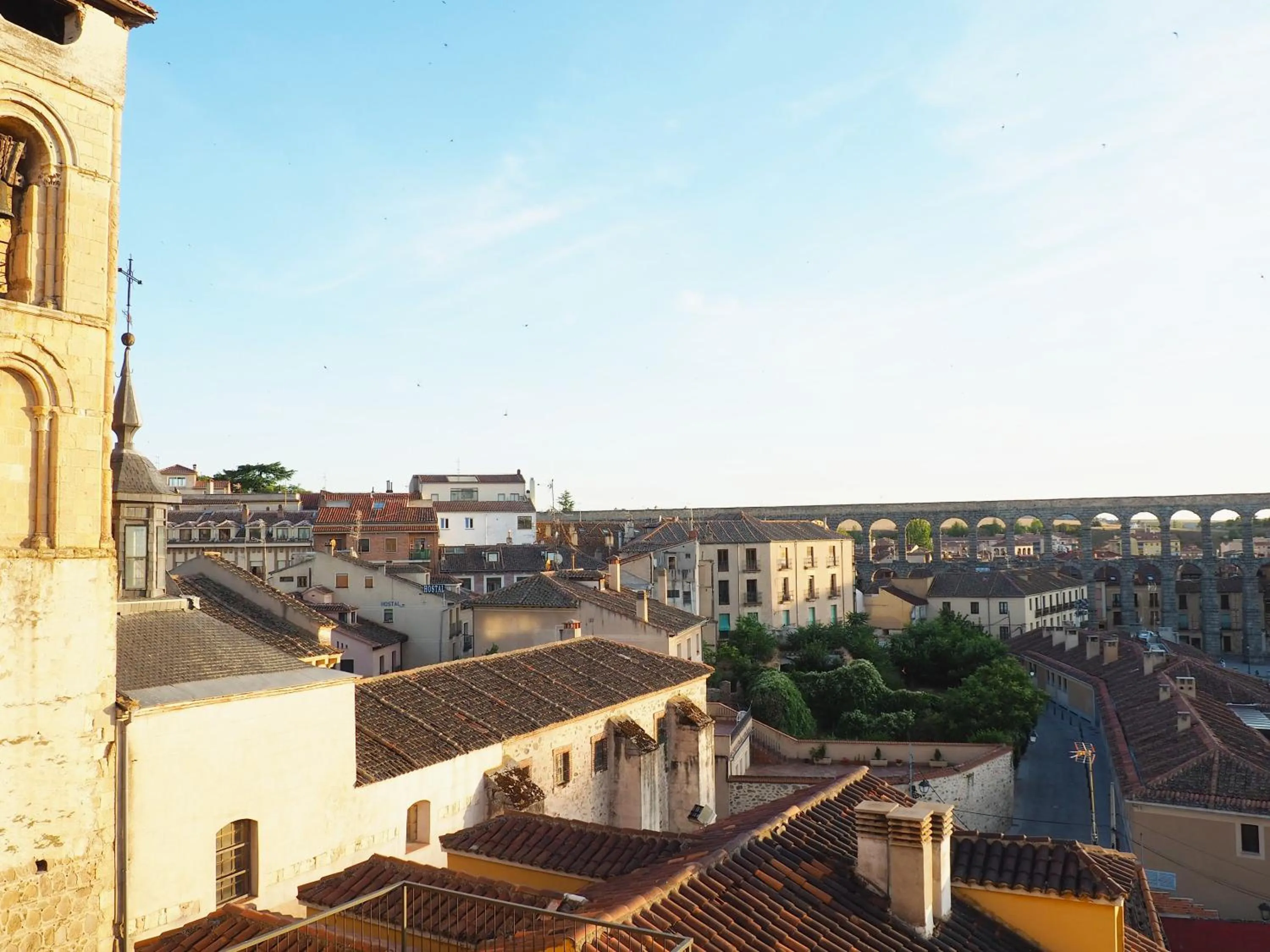 Property building in Hotel ELE Acueducto