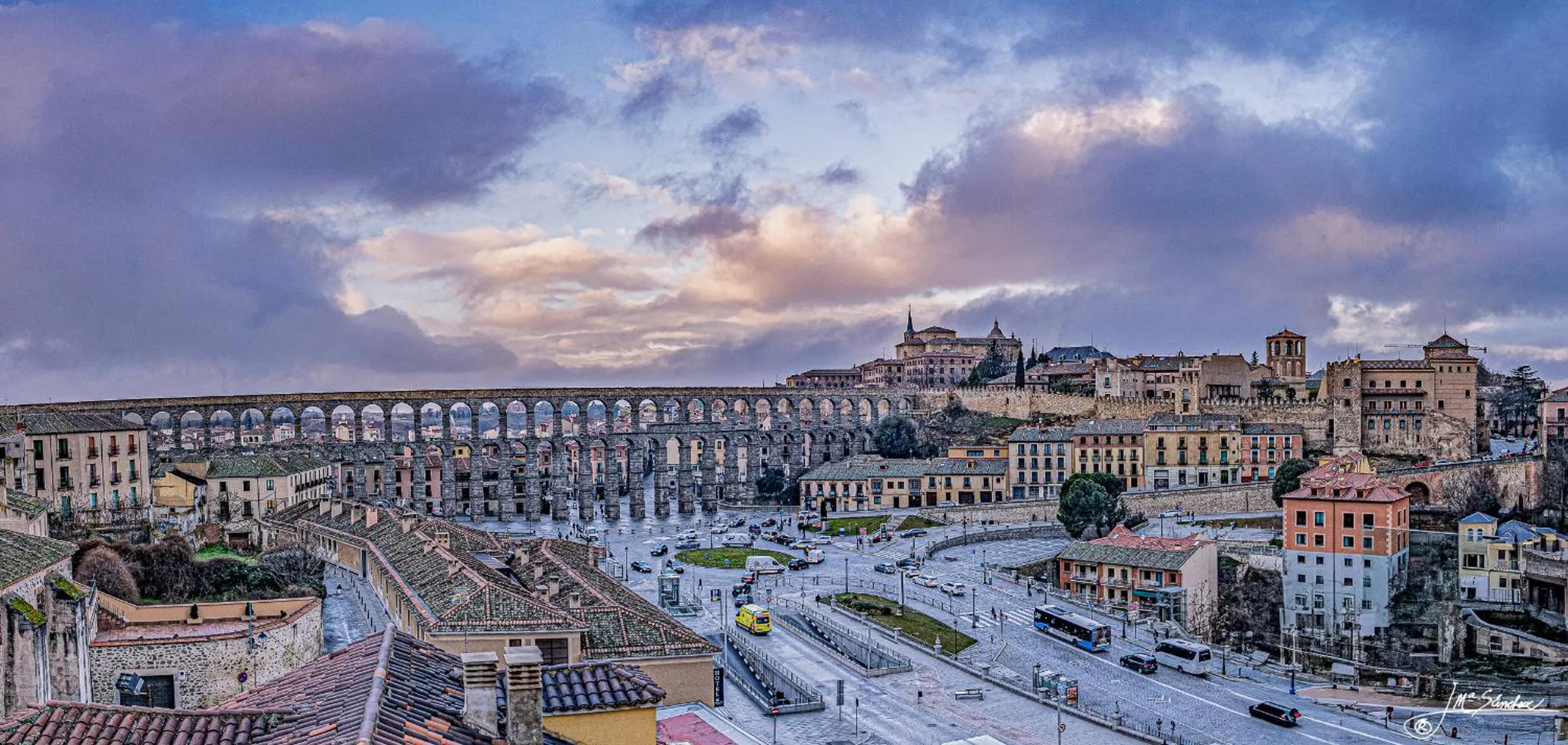 Nearby landmark in Hotel ELE Acueducto