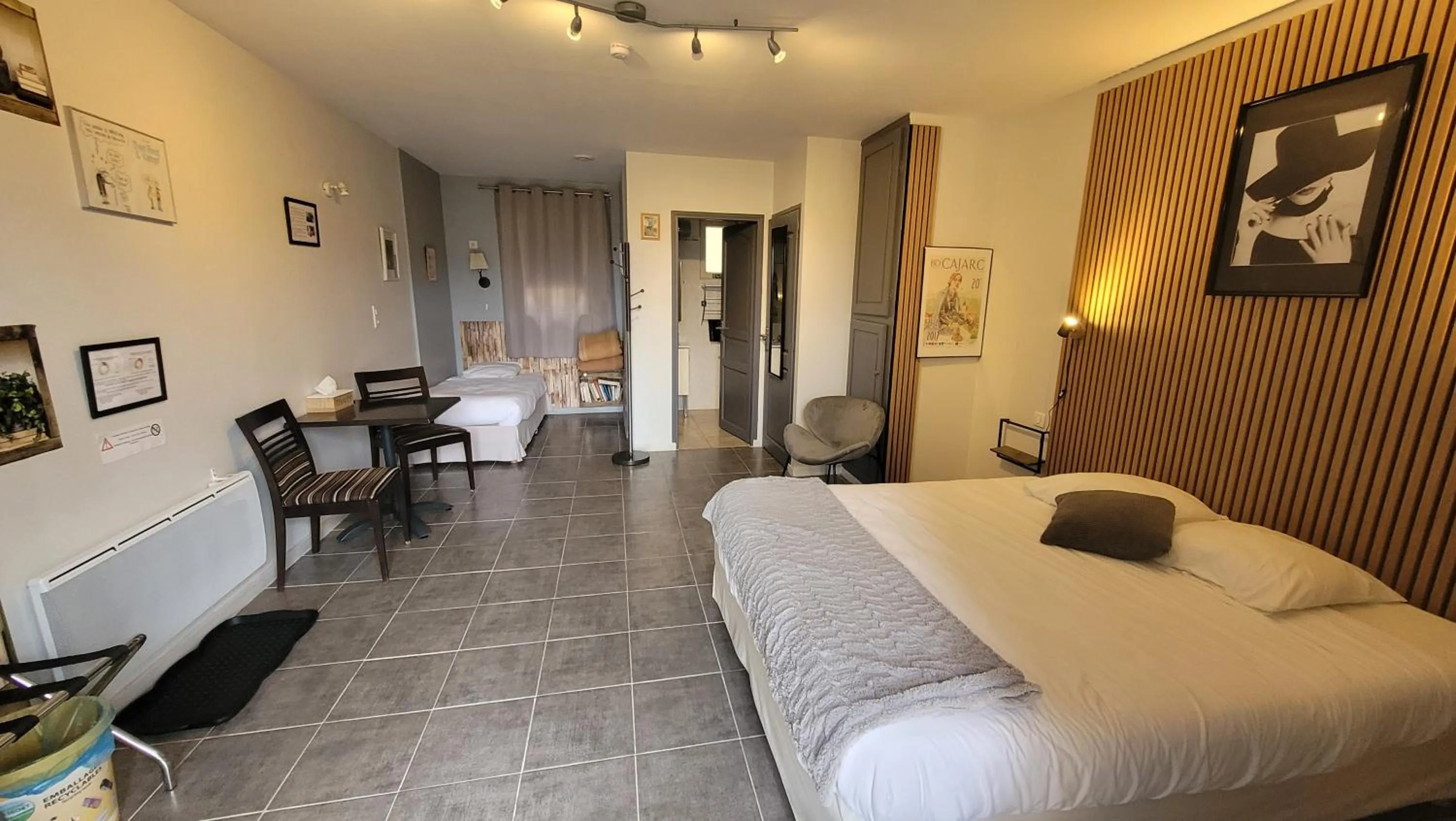 Bed in Hotel La Peyrade