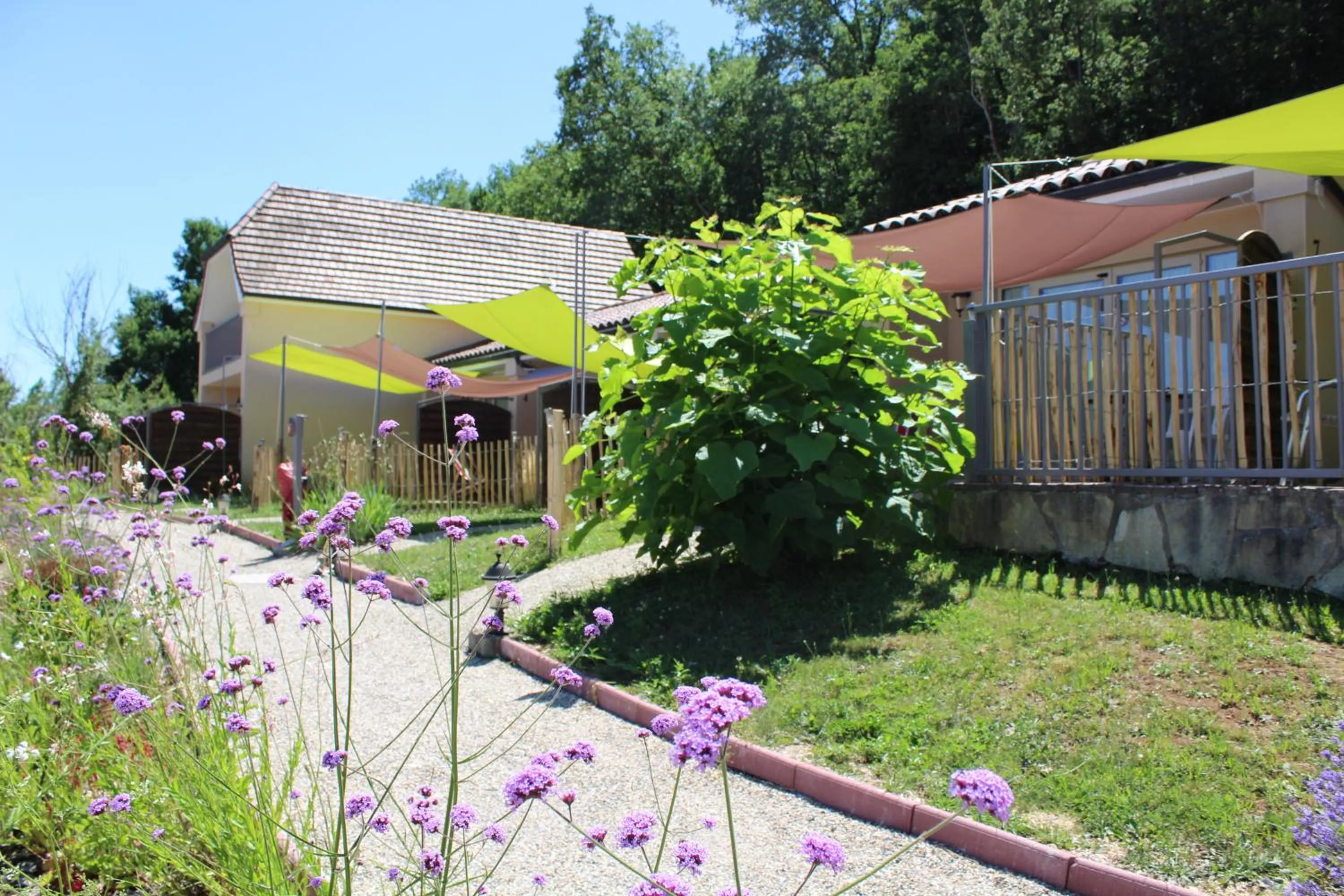 Property building in Hotel La Peyrade