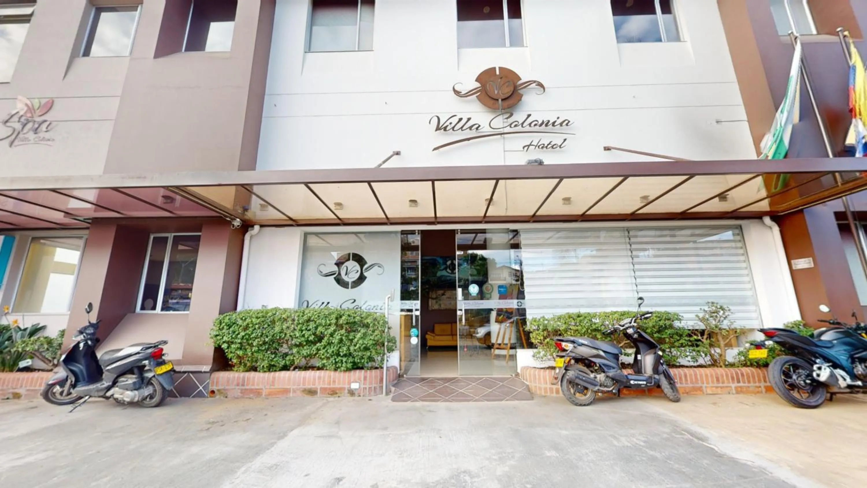 Property building in Hotel Villa Colonia