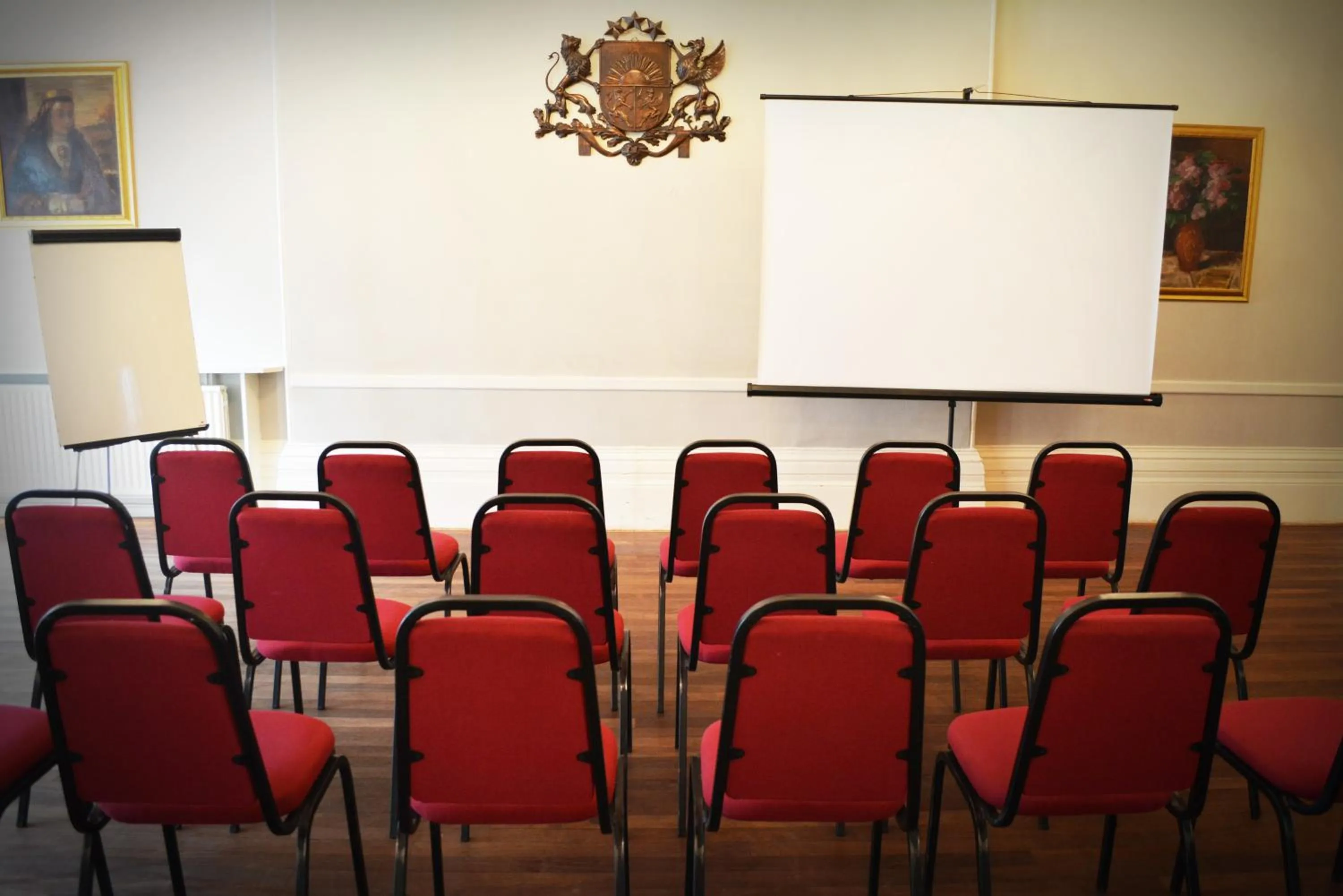 Property building in 72QT