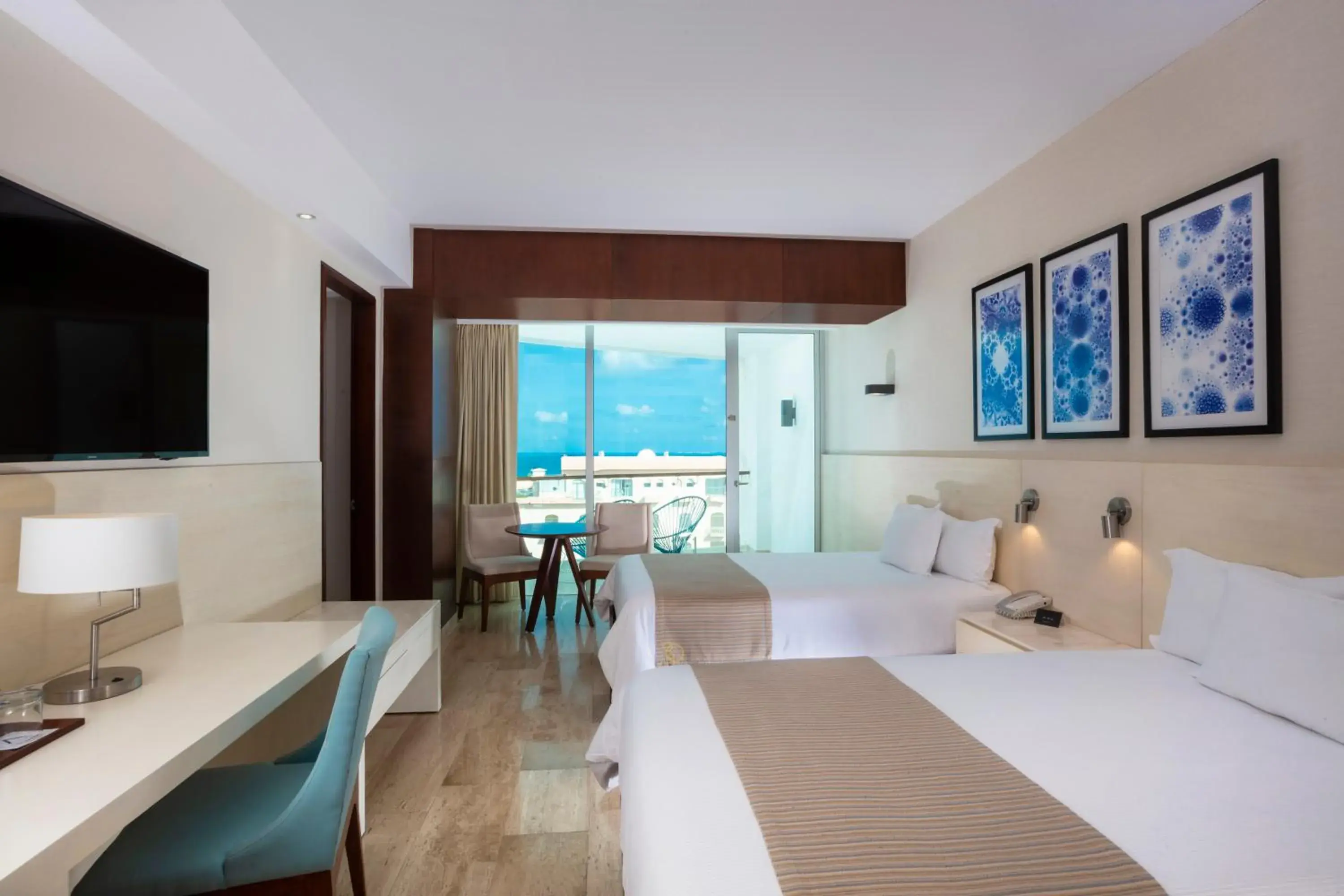 Altitude Suite Double - single occupancy in Altitude at Krystal Grand Cancun - All Inclusive Altitude Suite Double - single occupancy in Altitude at Krystal Grand Cancun - All Inclusive