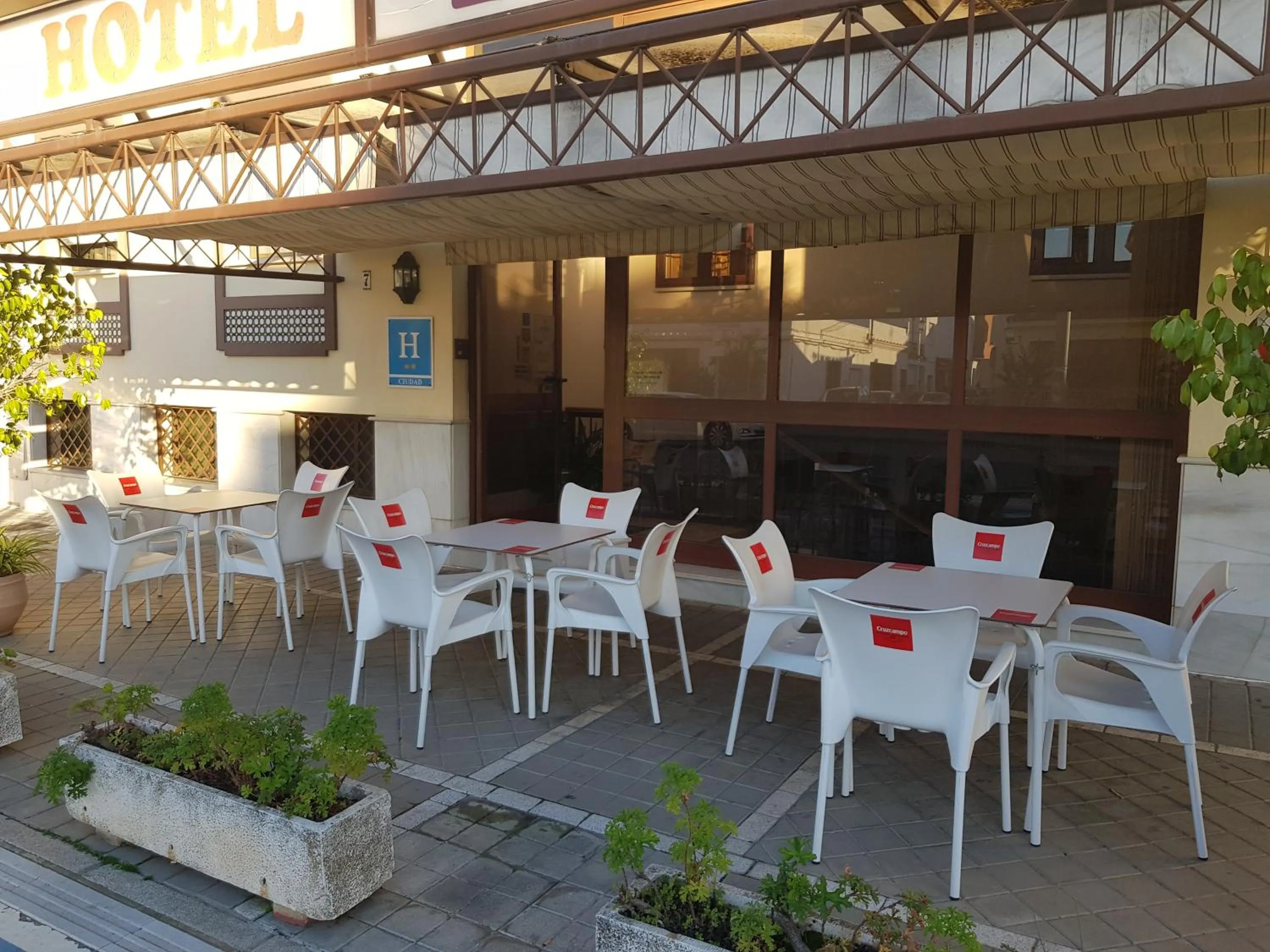 Facade/entrance in Hotel La Noria