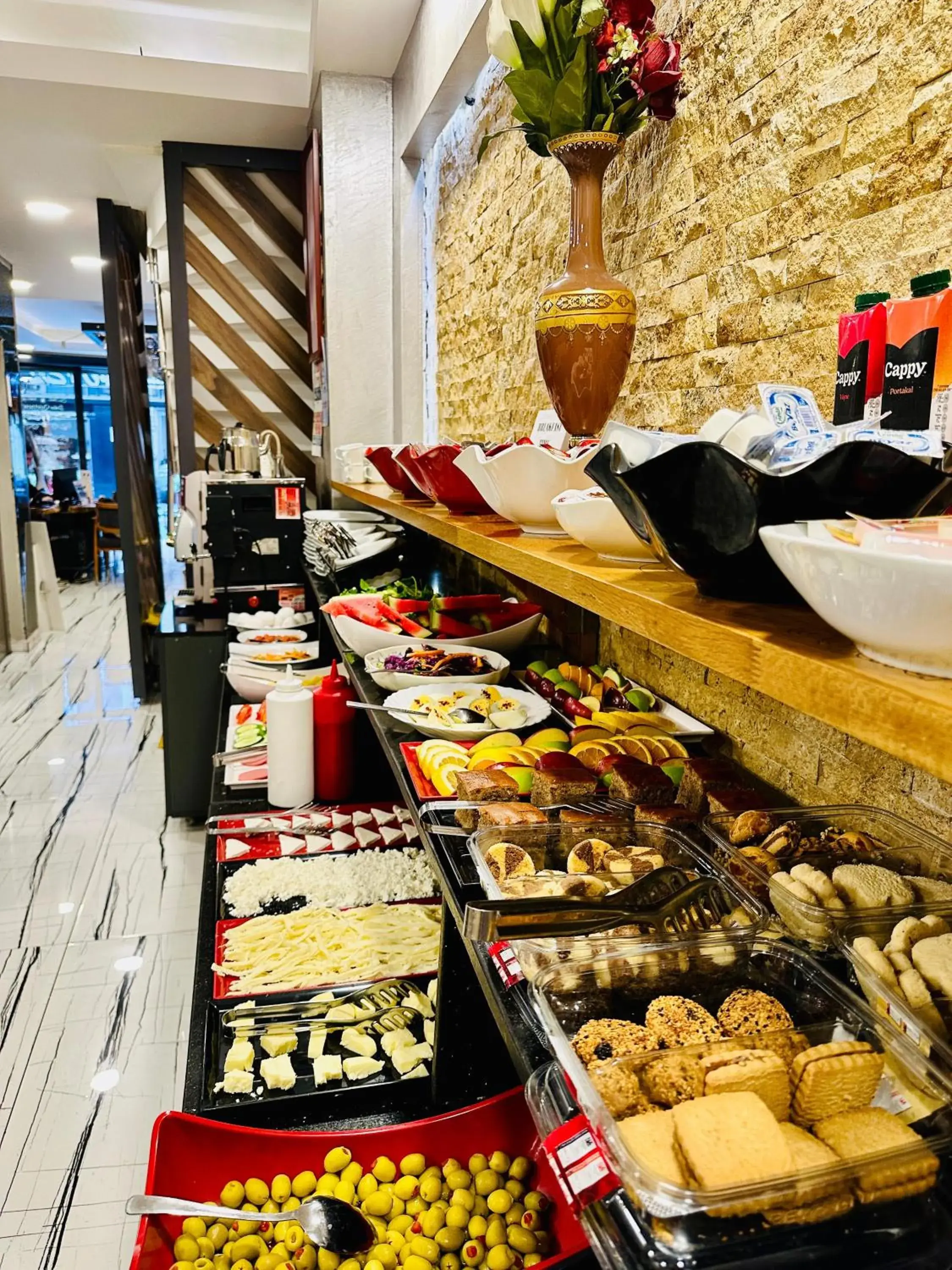 Breakfast in Sirkeci Quietness Hotel Breakfast in Sirkeci Quietness Hotel