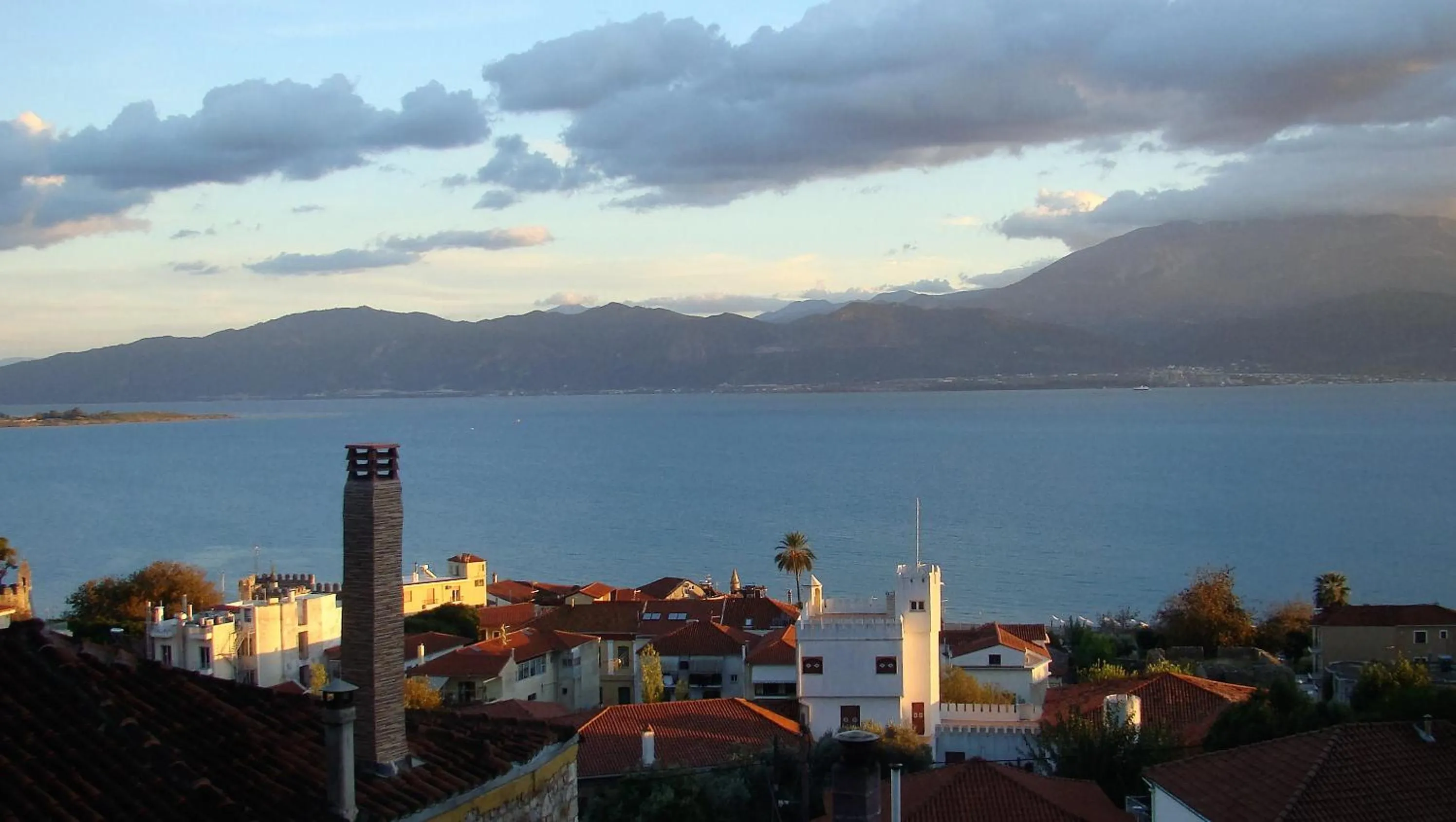 Landmark view in Ilion Hotel