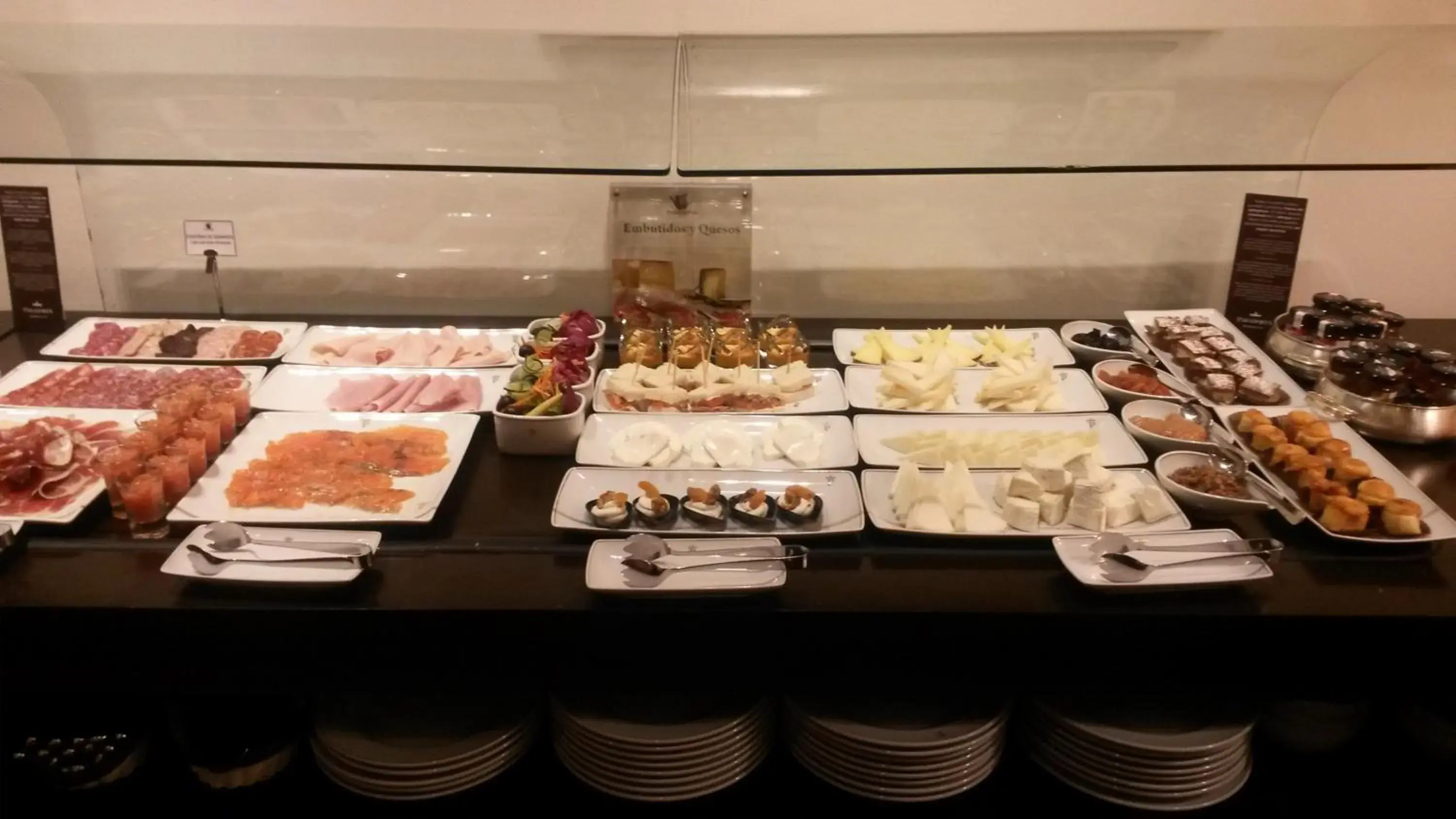 Breakfast in Parador de Granada Breakfast in Parador de Granada