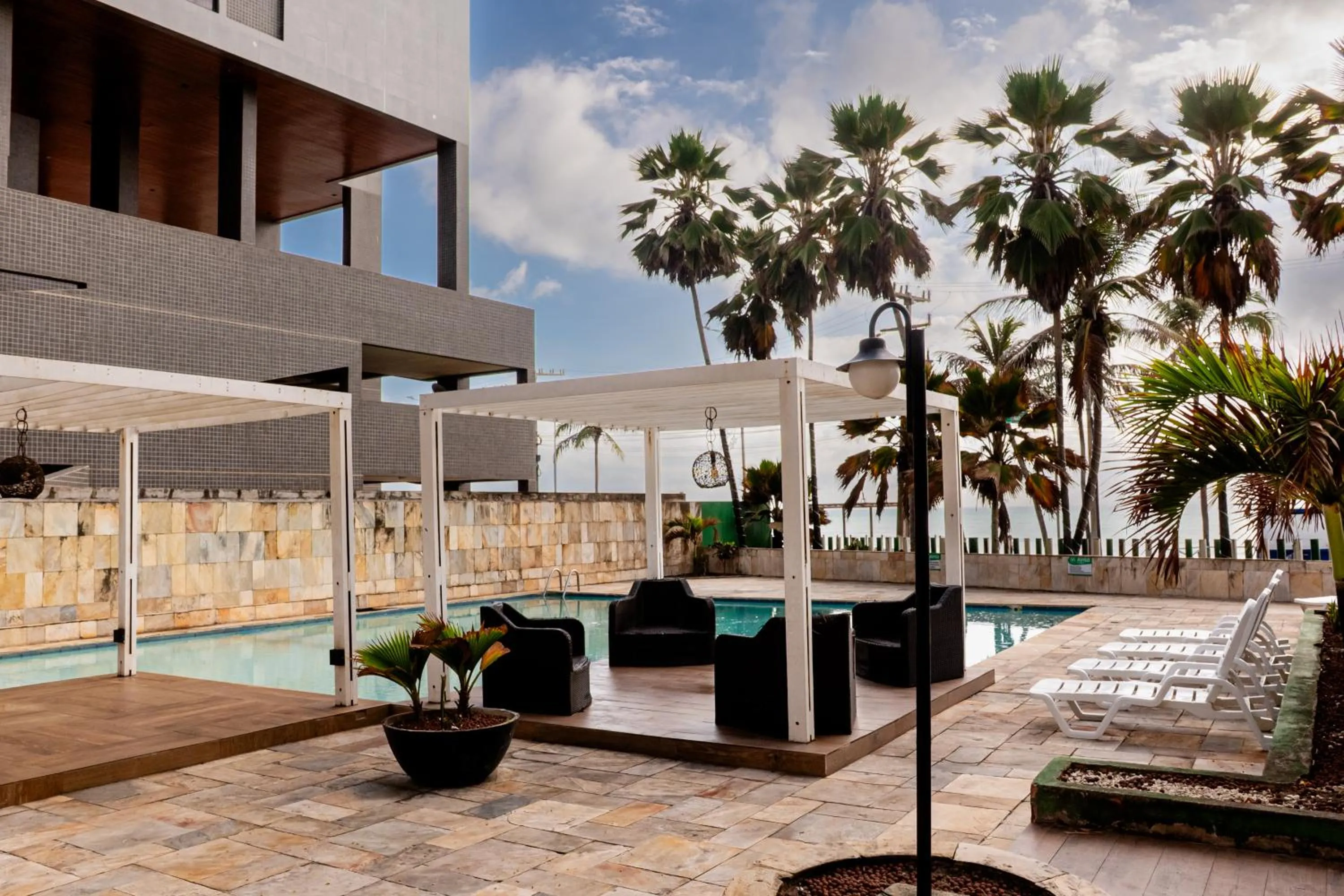 Swimming pool in Matsubara Acqua Park Hotel