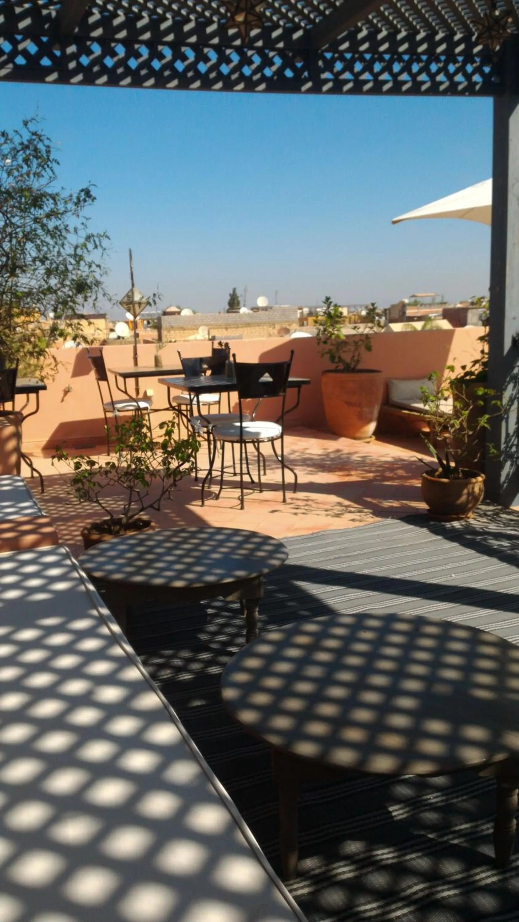 Day in Dar Andamaure