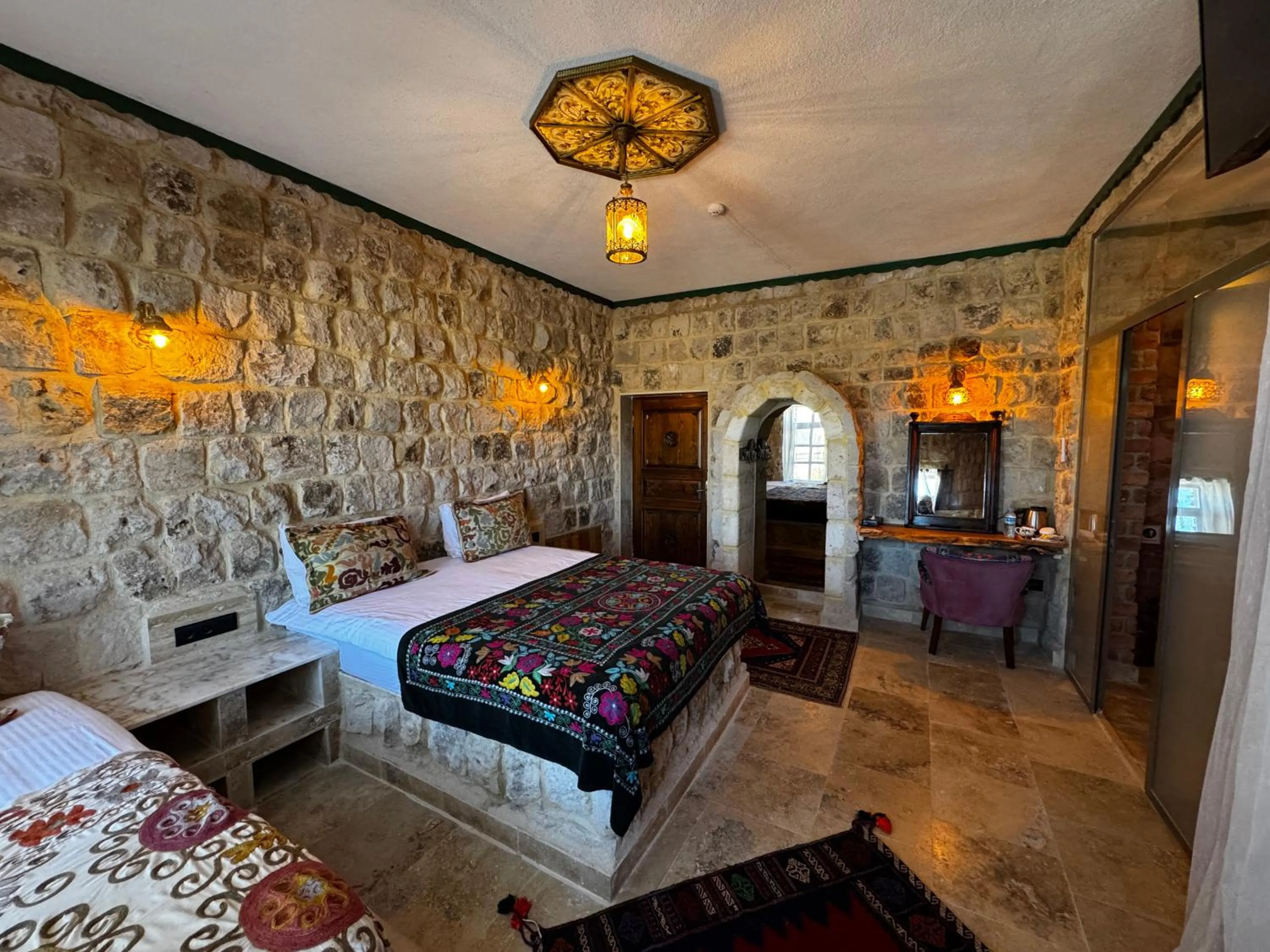 Bedroom, Bed in Canela Cave Hotel - Cappadocia