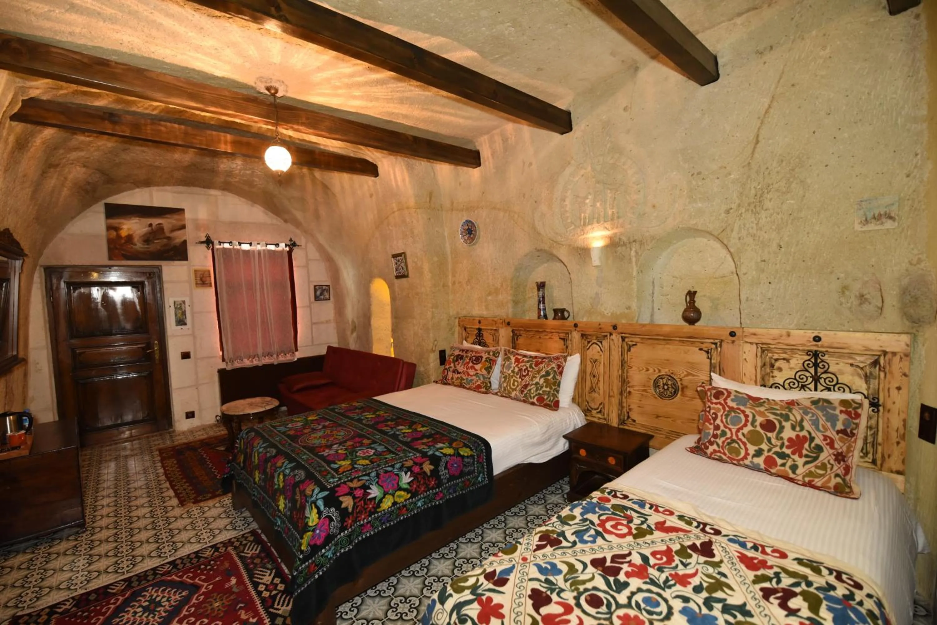 Bed in Canela Cave Hotel - Cappadocia