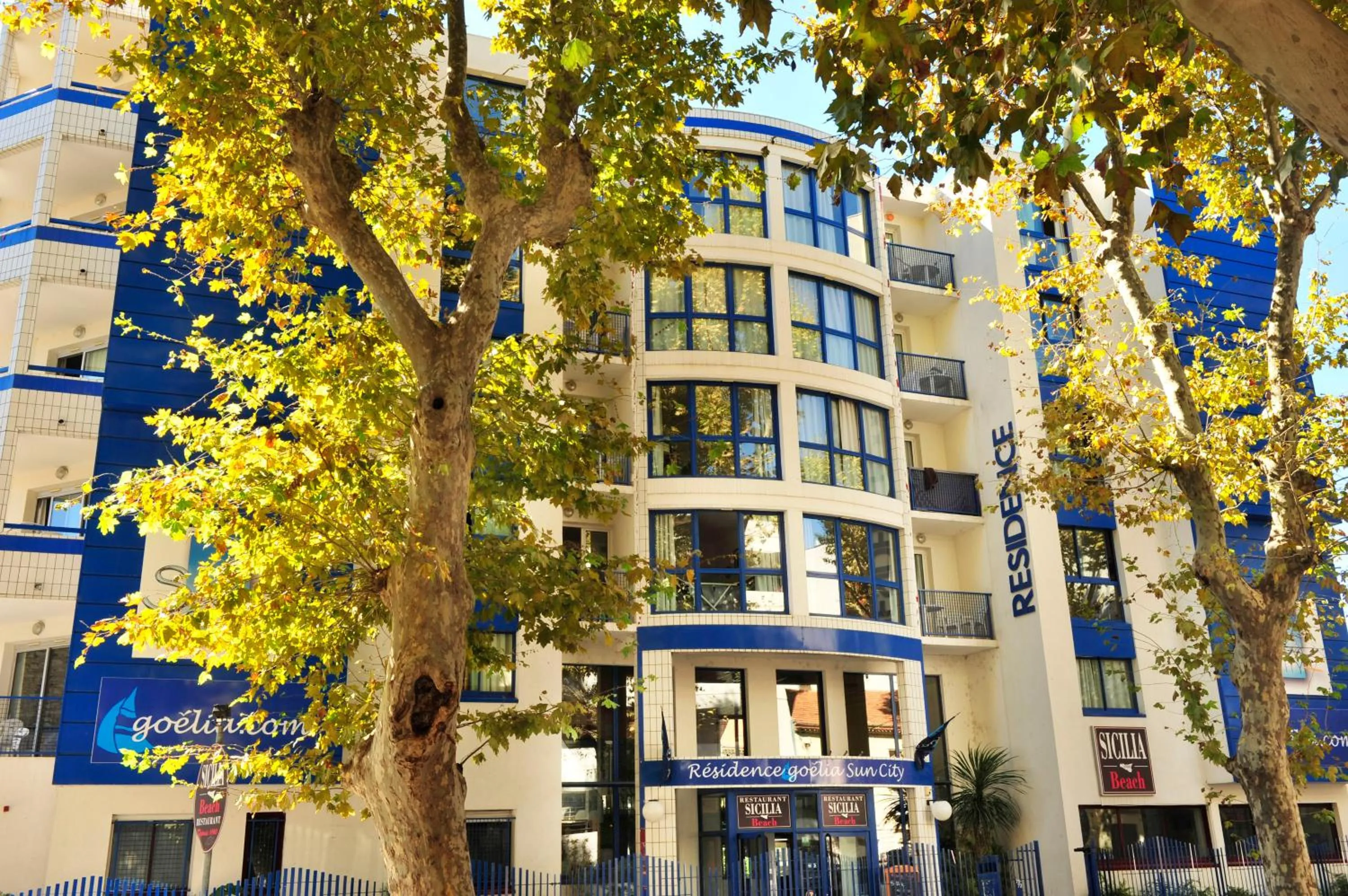 Property building in Appart'hôtel Goélia Sun City