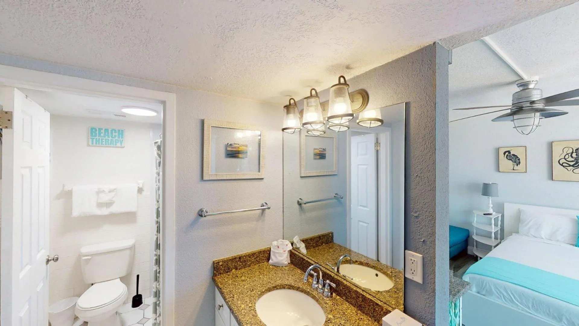 Bathroom, Bed in Island Inn Beach Resort