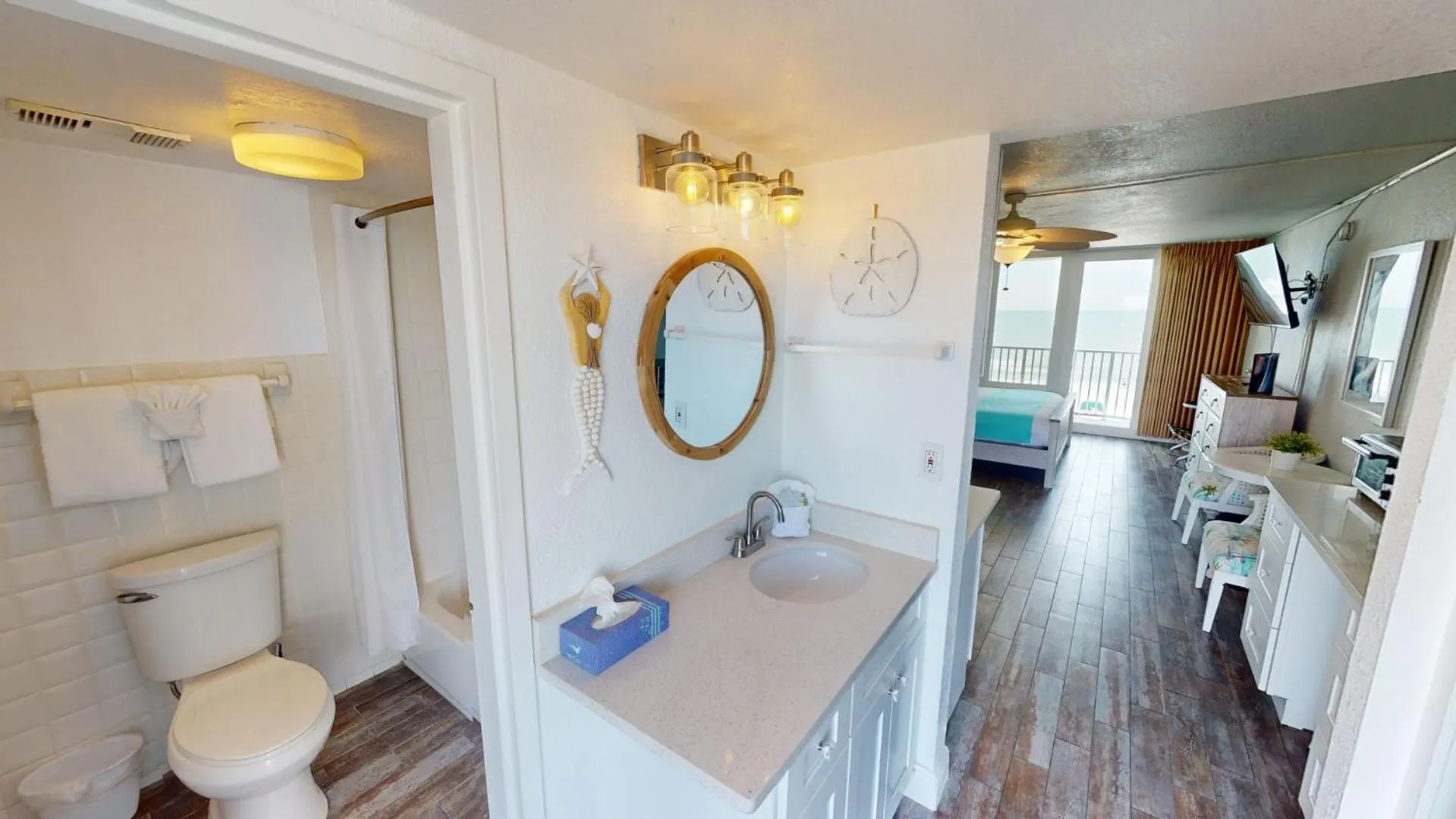 Bathroom in Island Inn Beach Resort