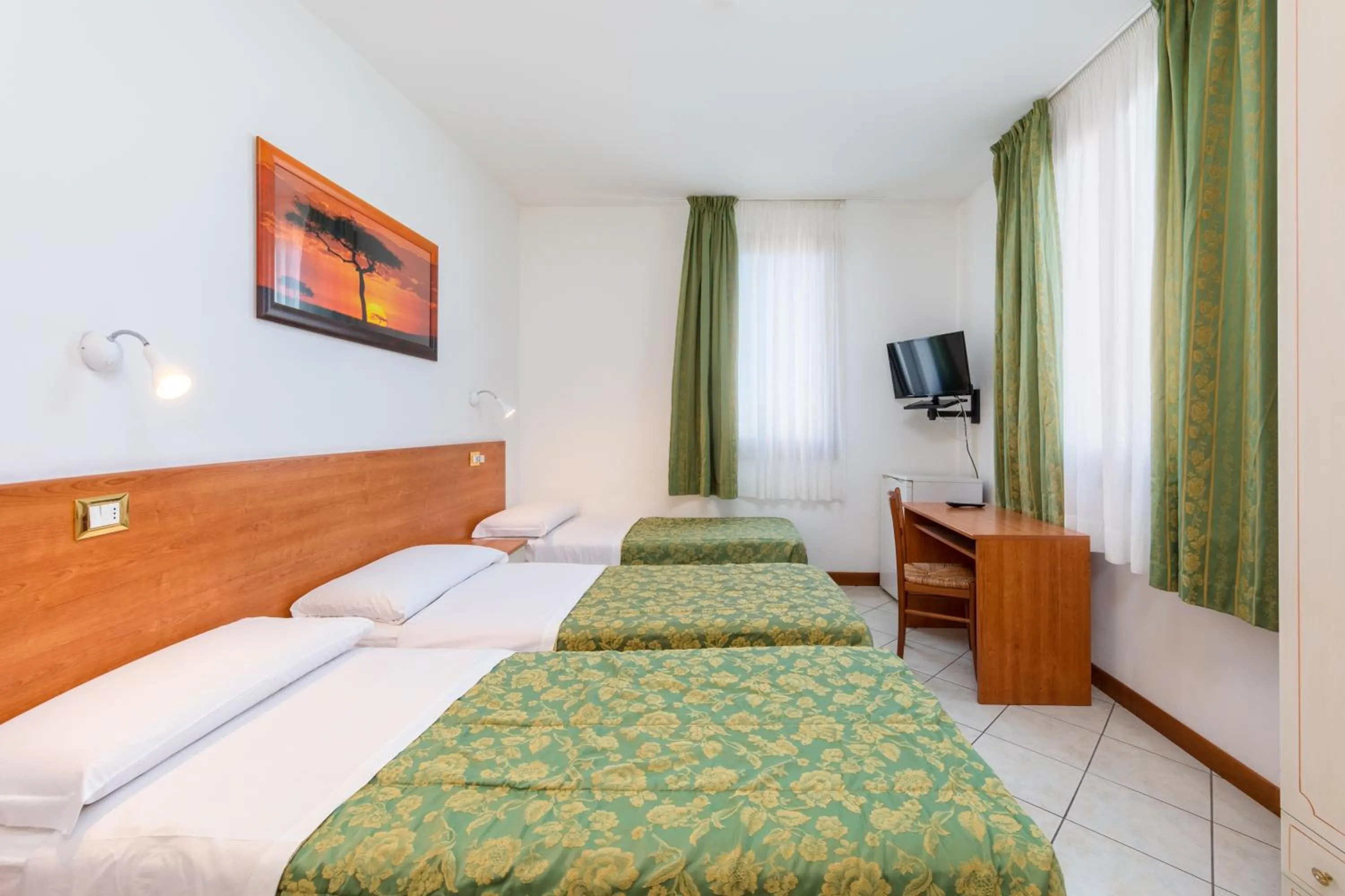 Bed in Hotel New Aurora Venice