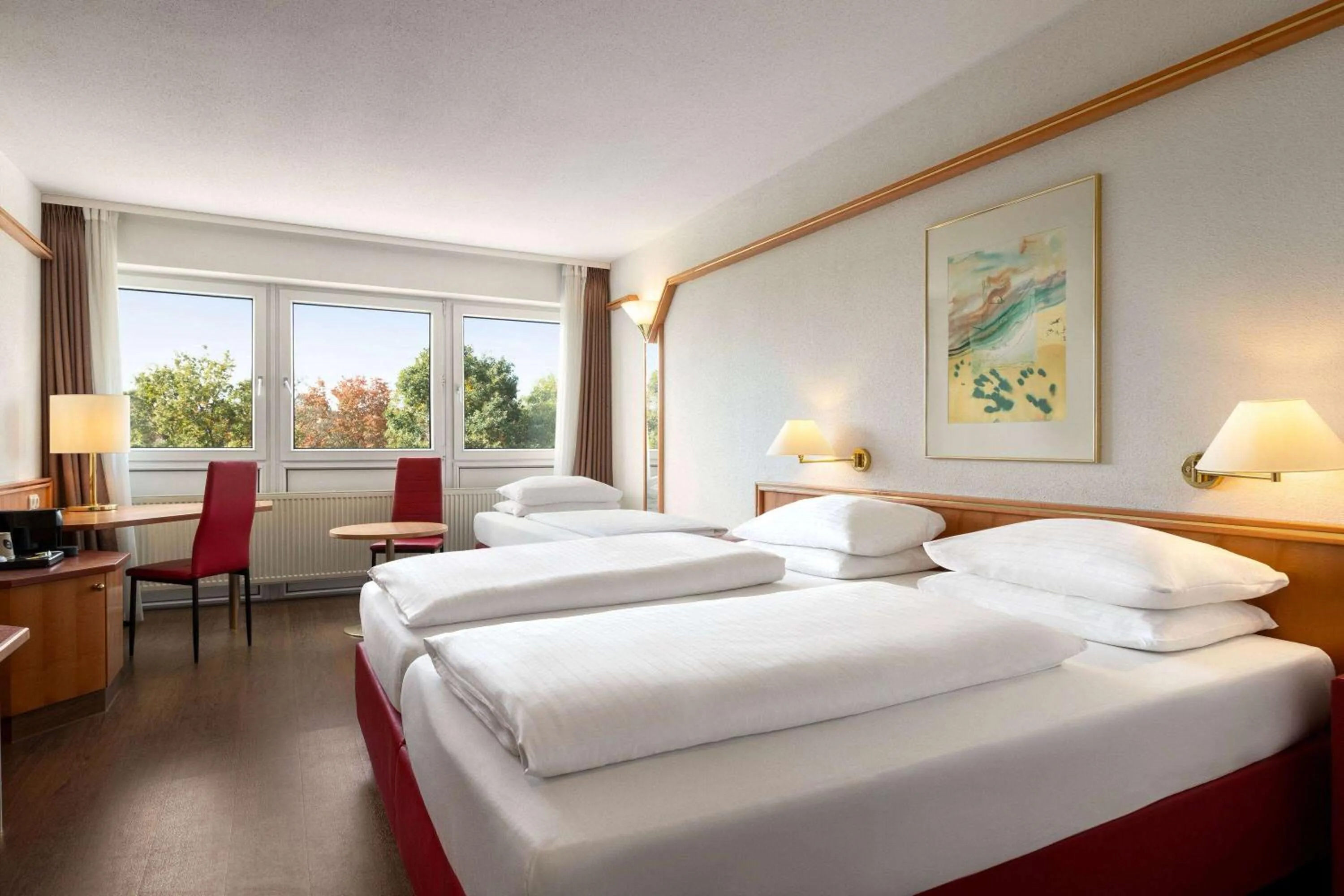 Photo of the whole room, Bed in Amedia Weiden, Trademark Collection by Wyndham