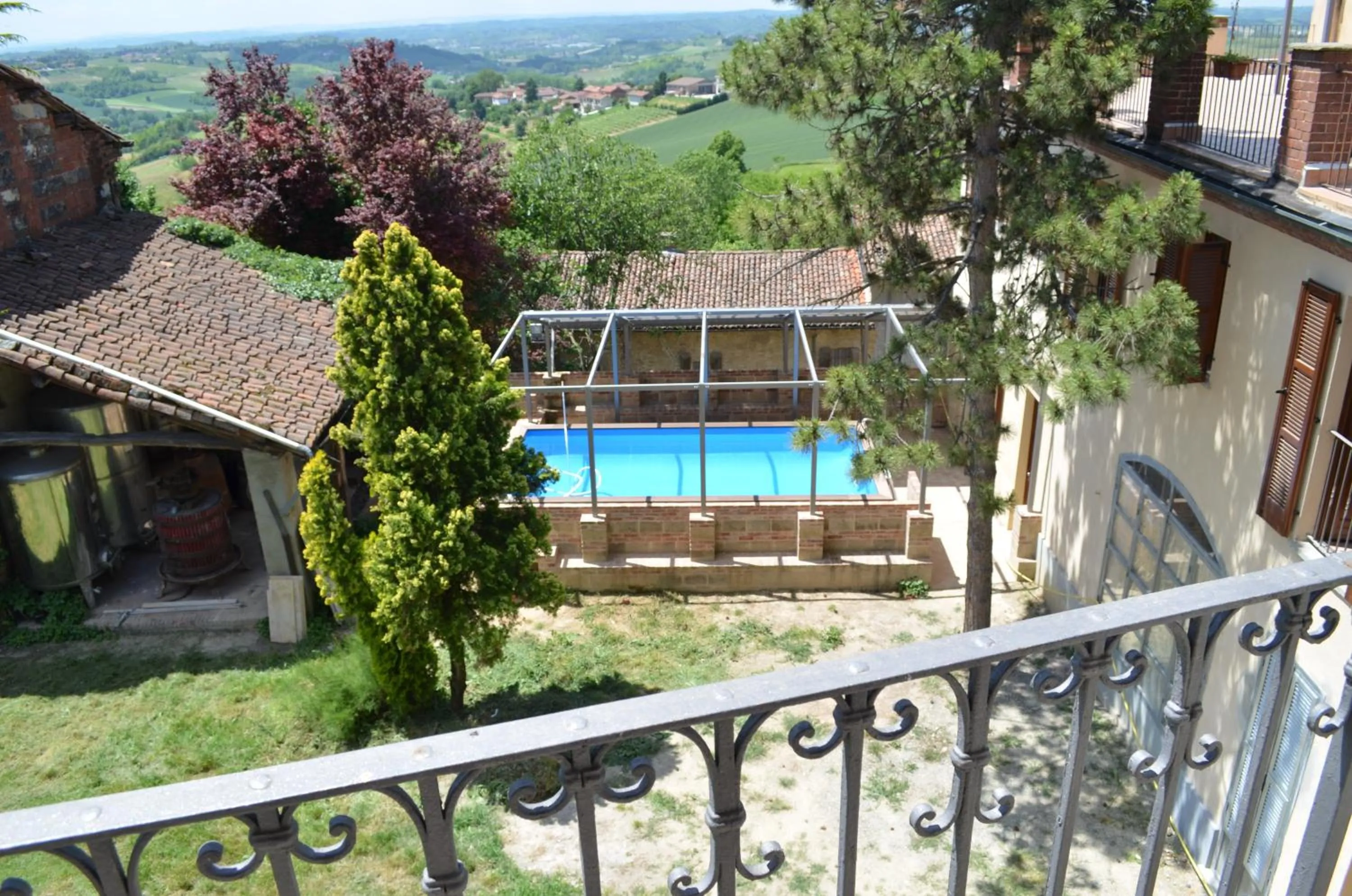 Swimming pool in Relais San Desiderio