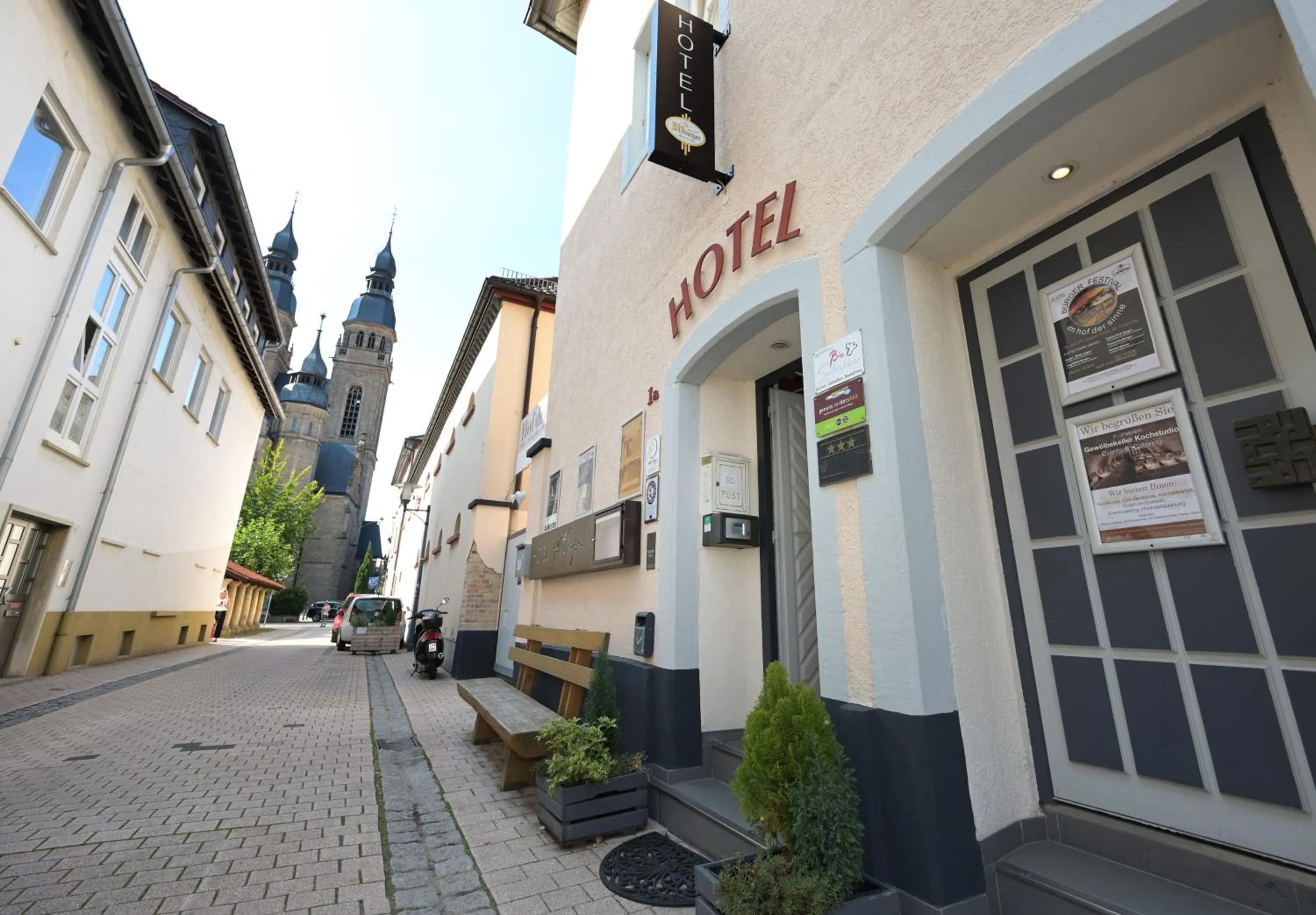 Property building in Hotel Alt Speyer