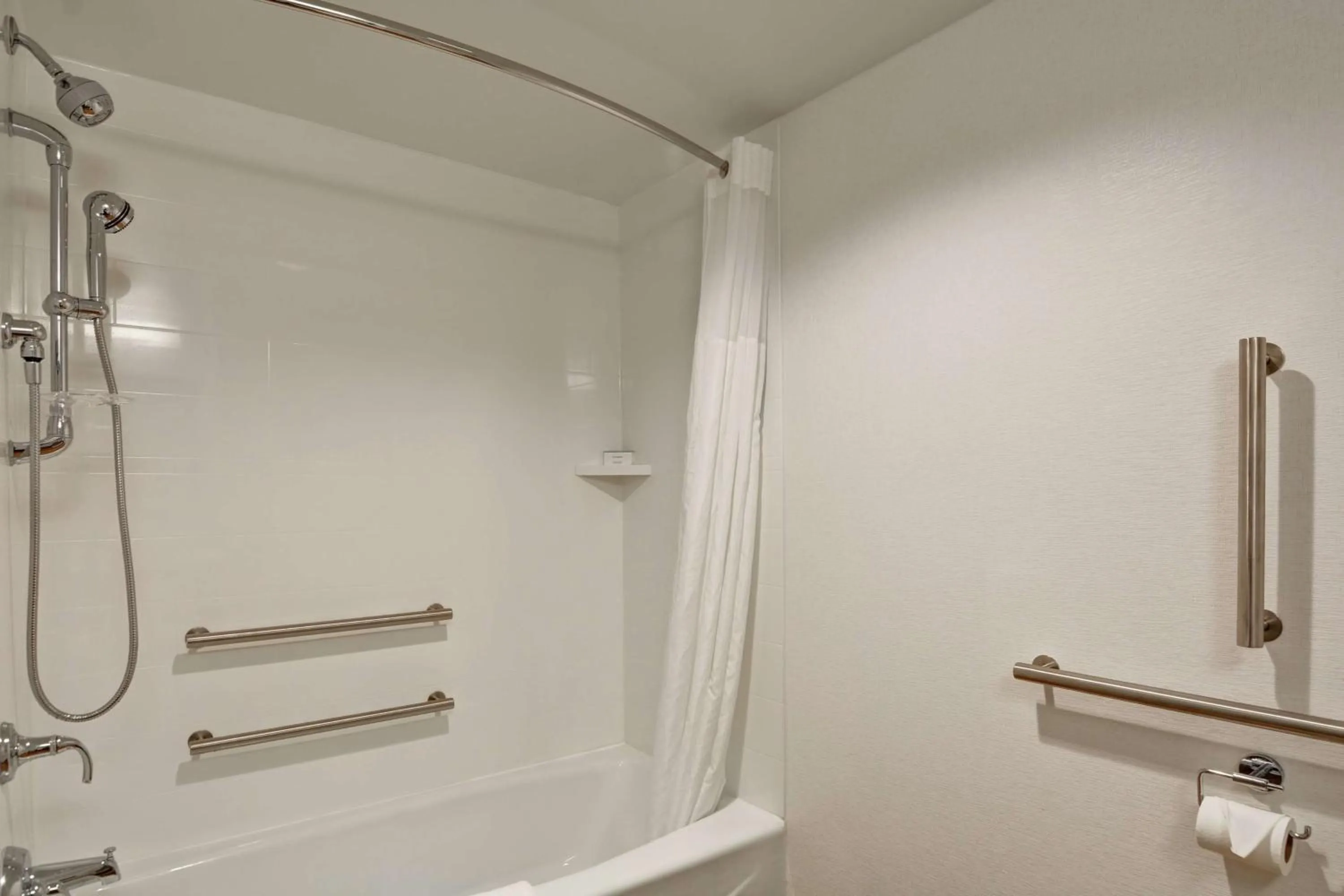 Bathroom in Hampton Inn by Hilton Milford