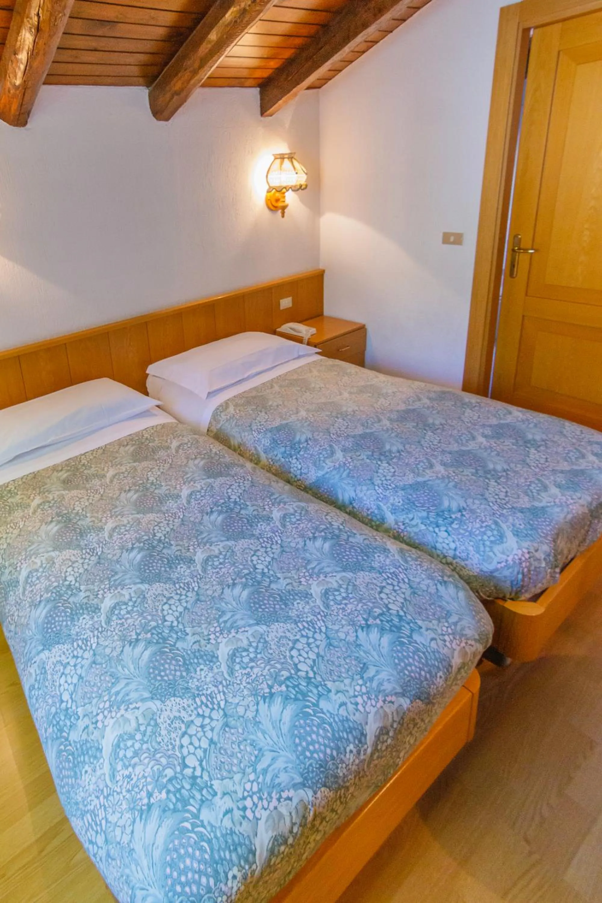 Photo of the whole room, Bed in Hotel Ottoz Meublé