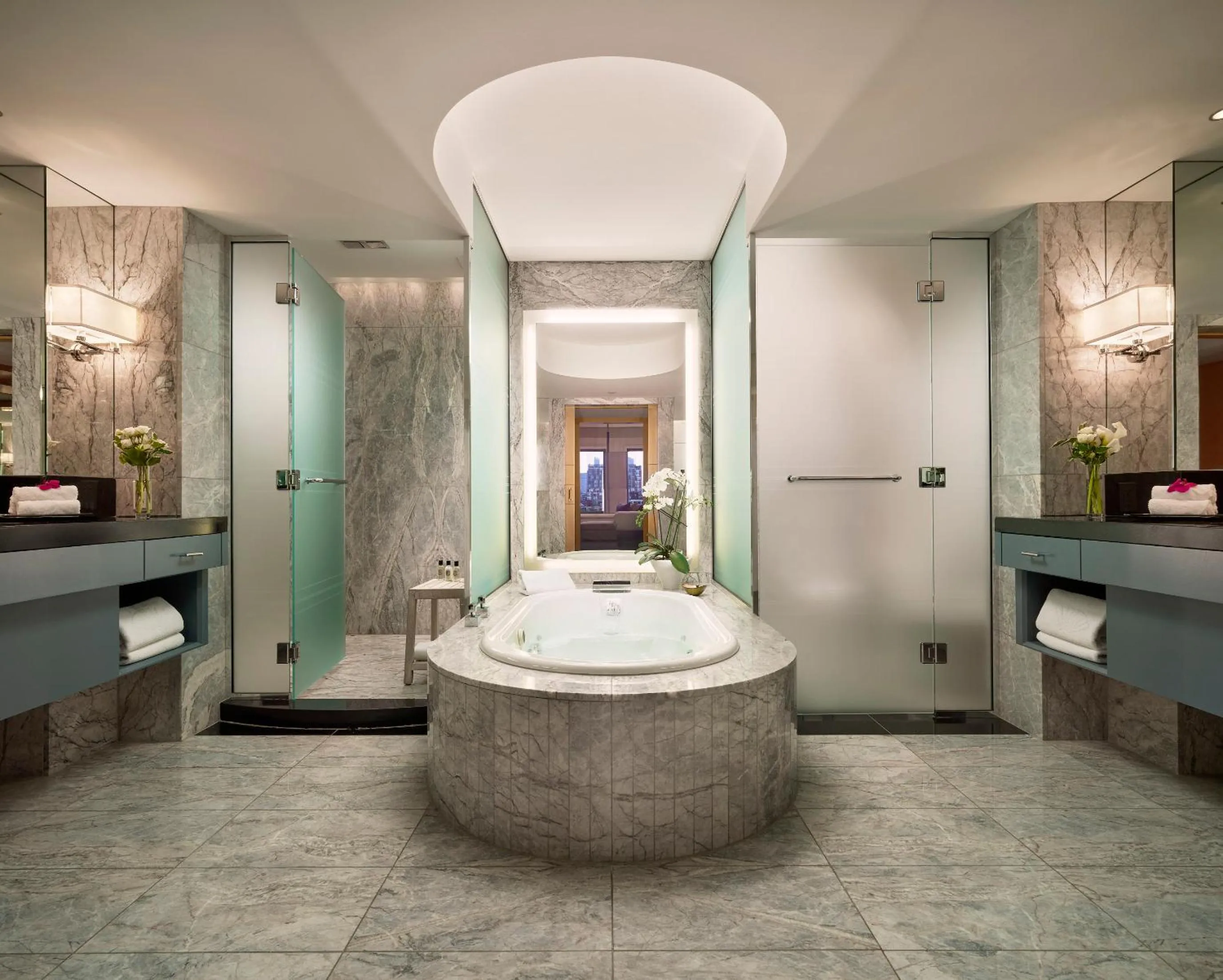 Bathroom in Mandarin Oriental, Boston