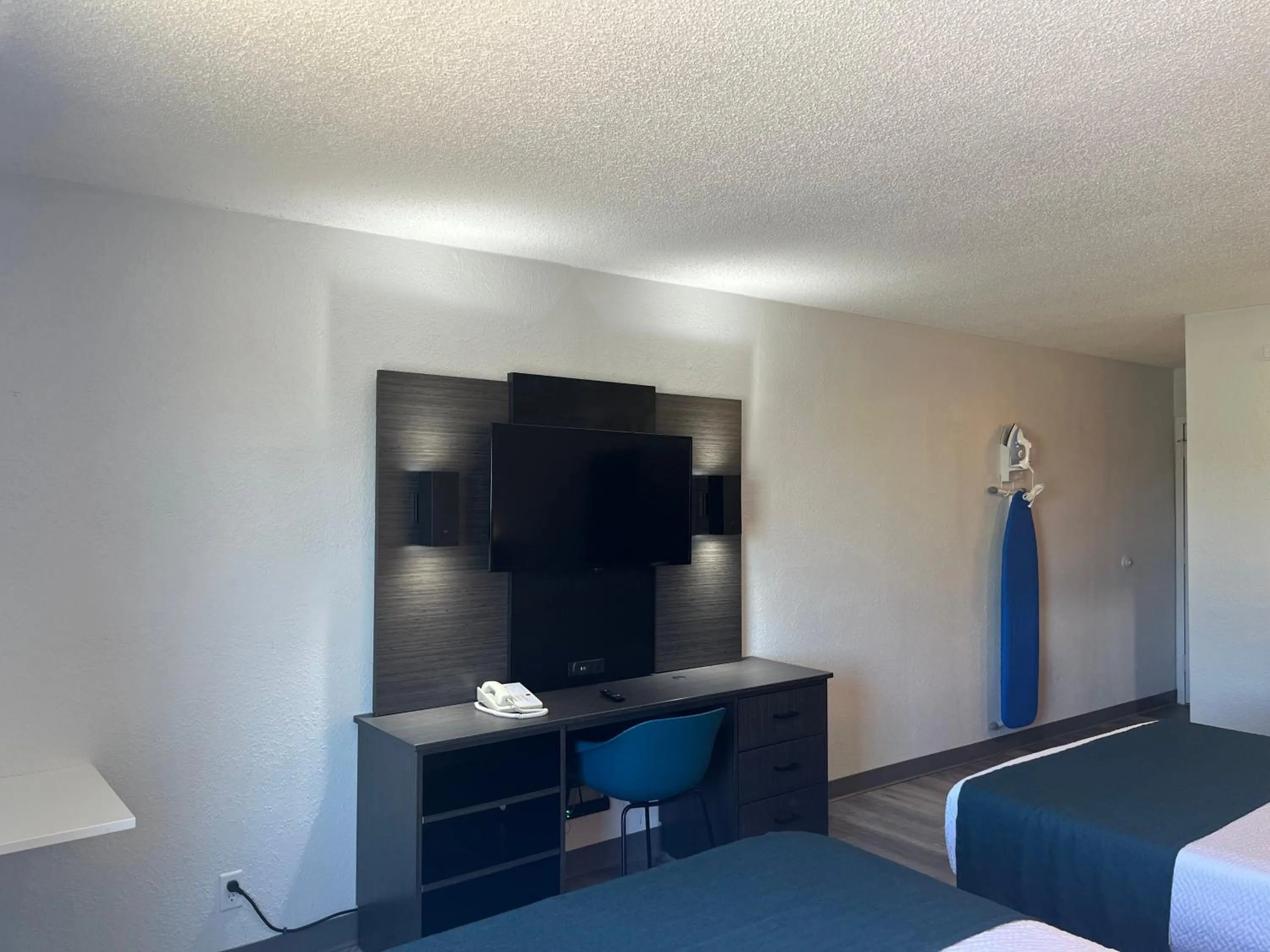 Bed in Studio 6 Suites Norcross, GA