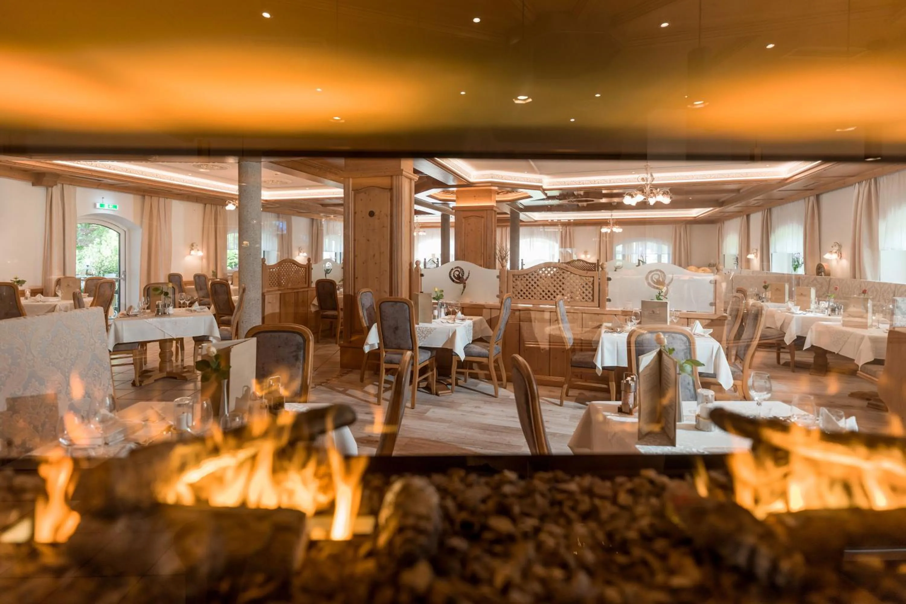 Restaurant/places to eat in Alpenhotel Karwendel -Adults only-