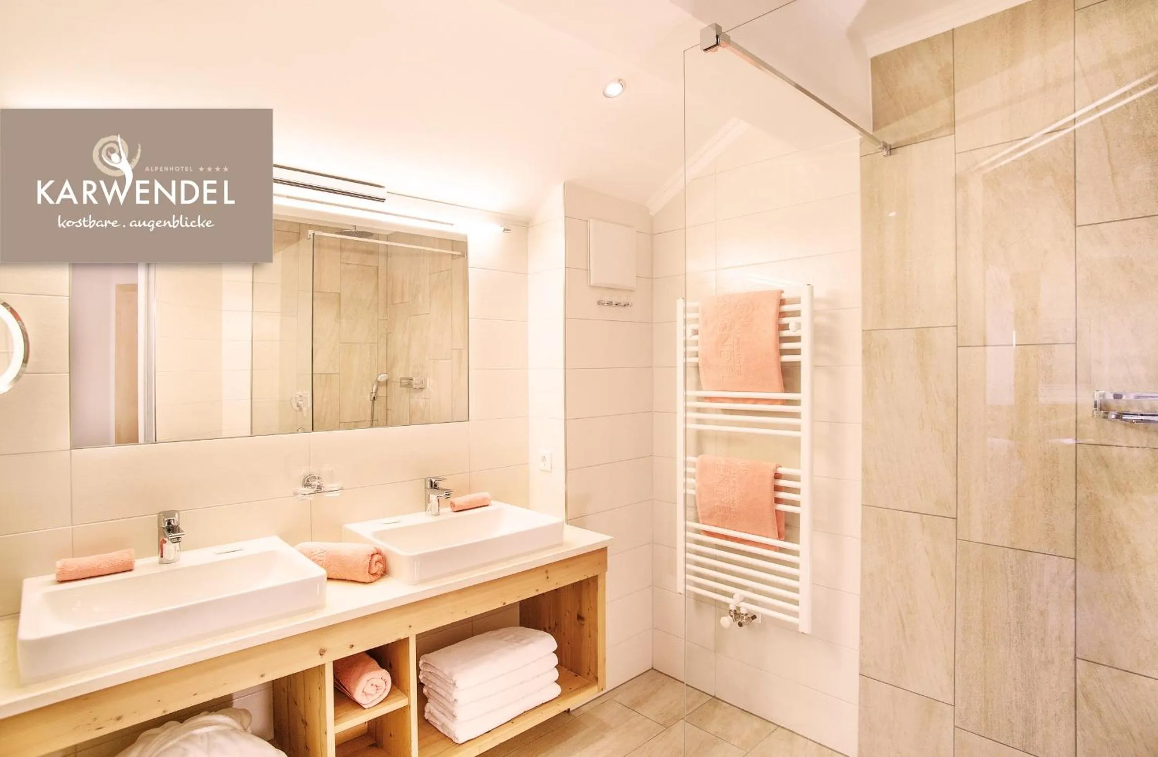 Bathroom in Alpenhotel Karwendel -Adults only-