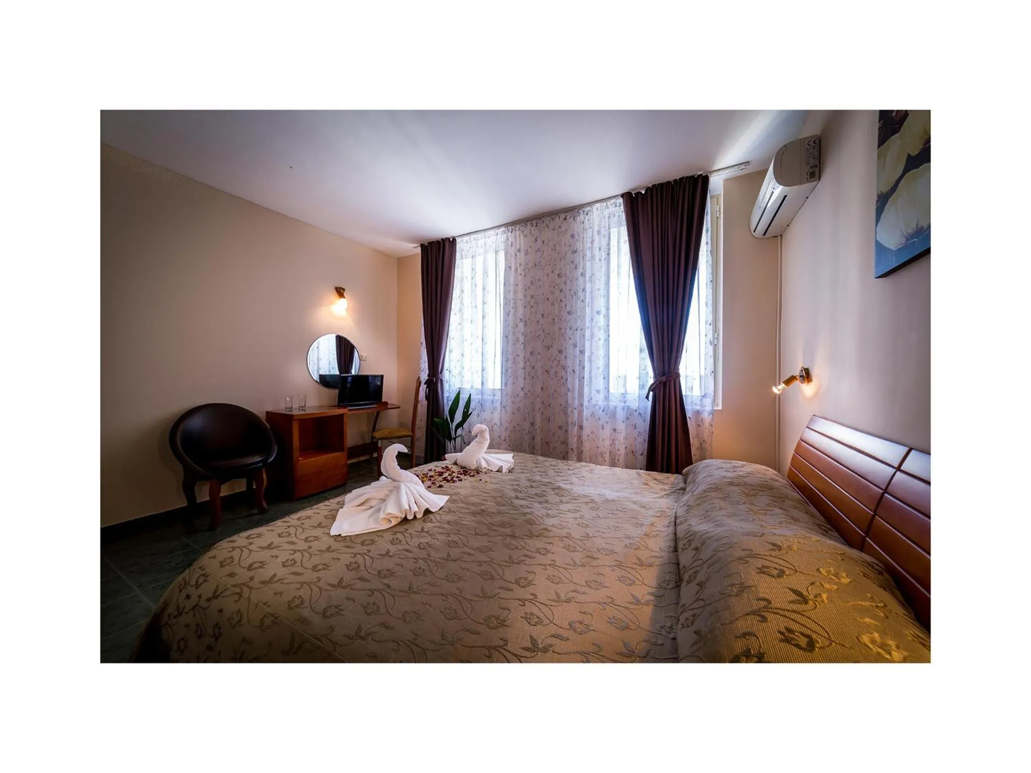 Bed in Hotel Golden Dune