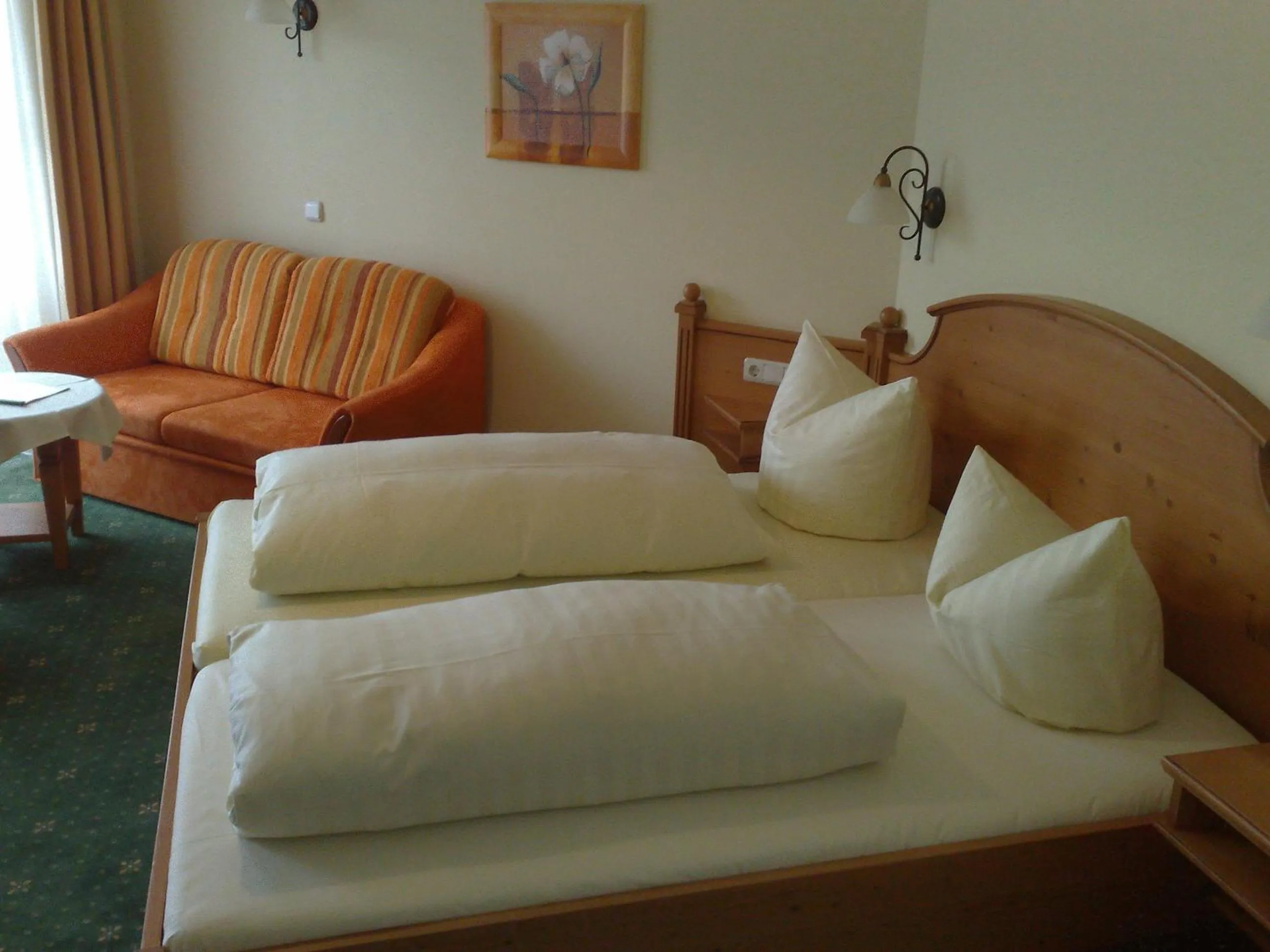 Photo of the whole room, Bed in Hotel Sonnenblick